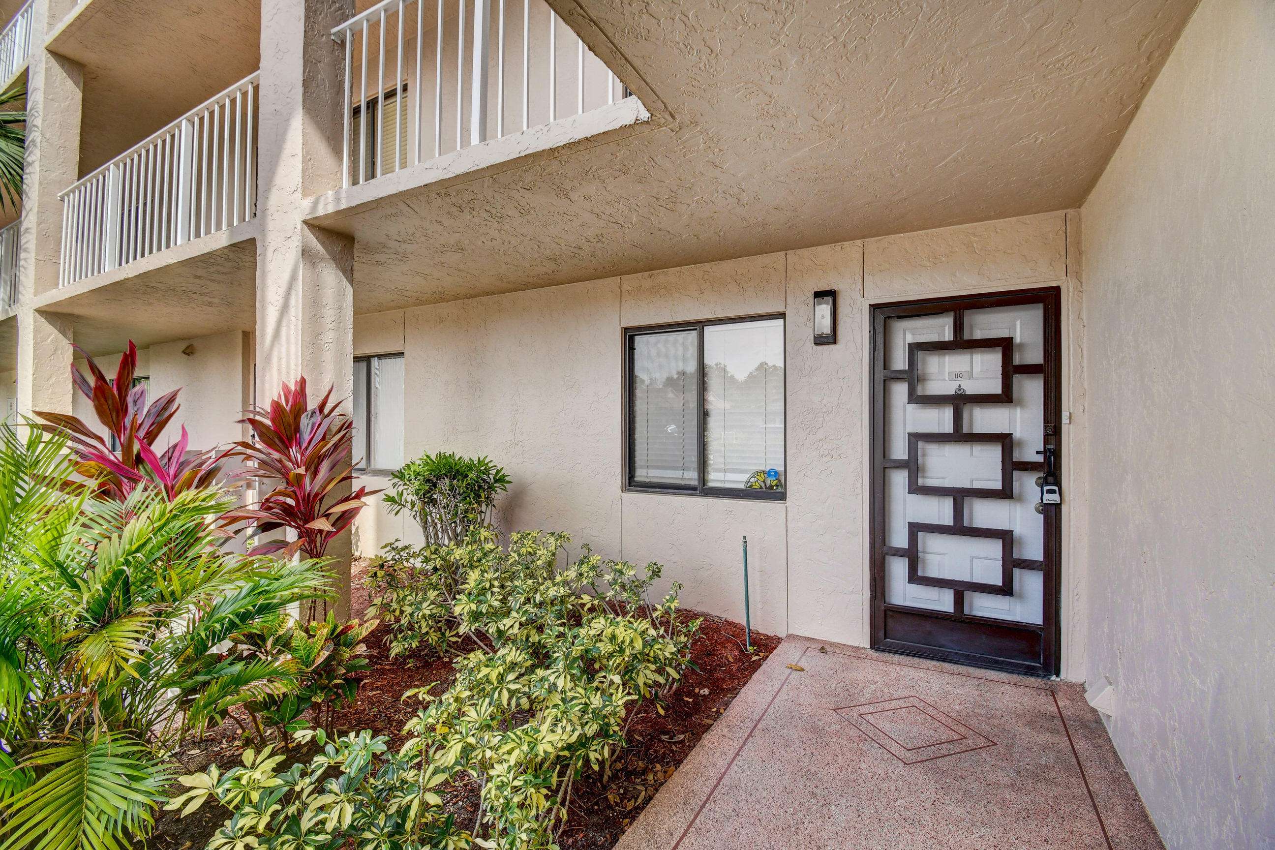 Delray Beach, FL 33484,6241 Pointe Regal CIR 110