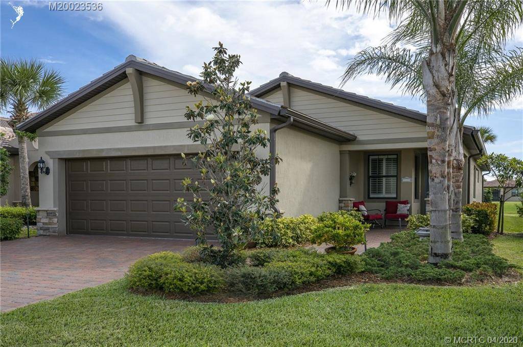 Port Saint Lucie, FL 34984,541 SE Monet DR