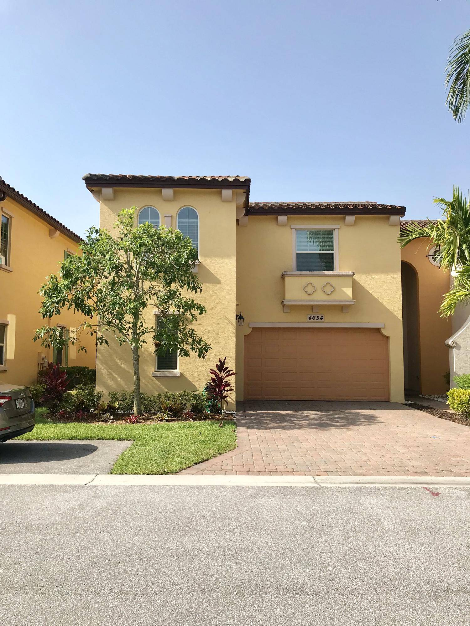 Palm Beach Gardens, FL 33418,4654 Mediterranean CIR