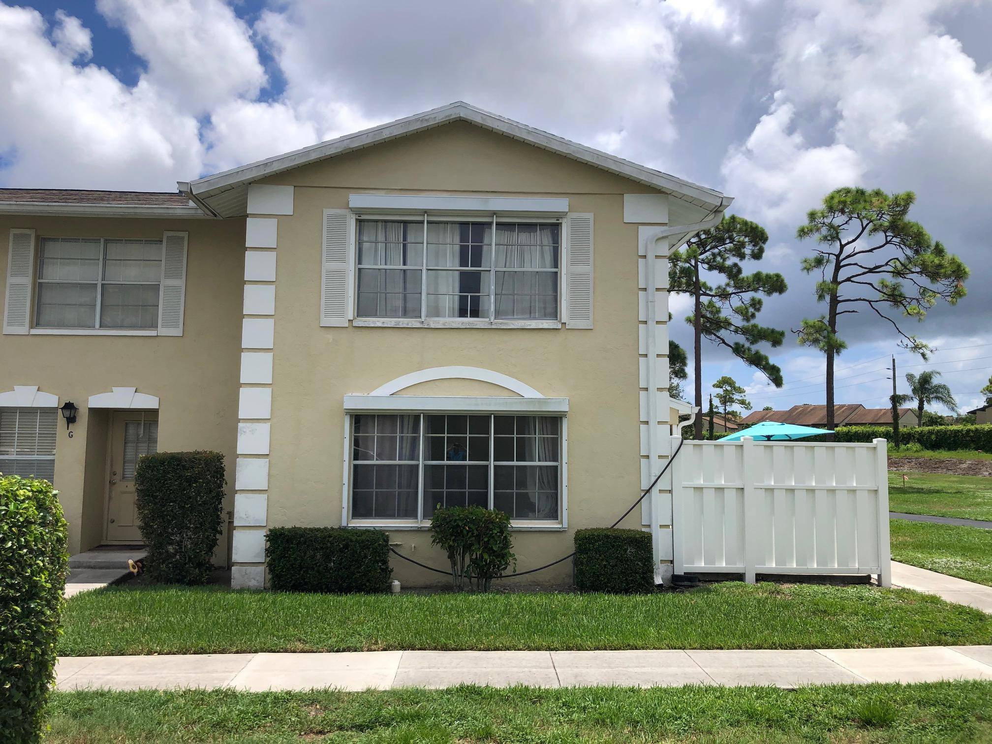 Greenacres, FL 33415,213 Foxtail H DR H