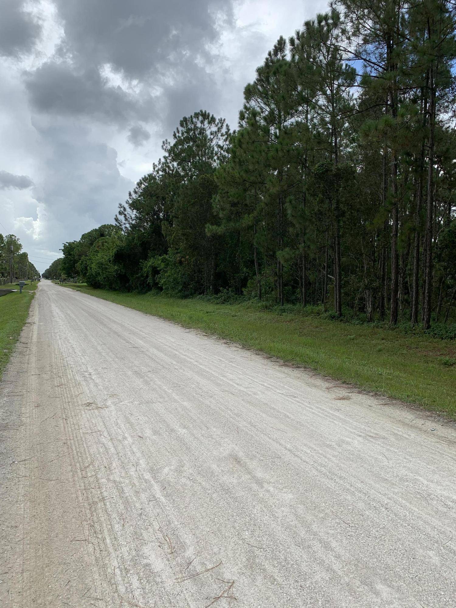 Loxahatchee, FL 33470,00 82nd Road North