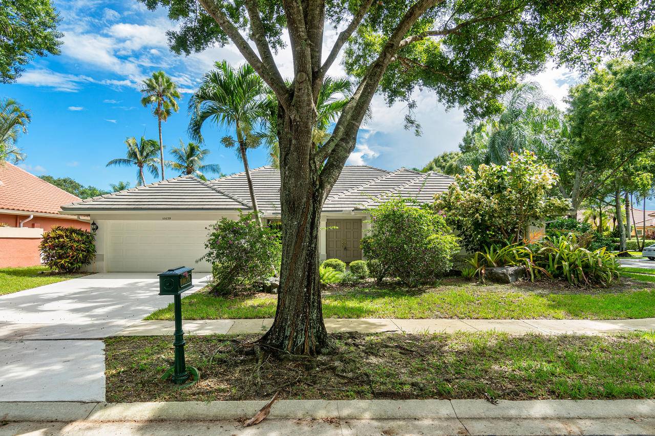 Boca Raton, FL 33498,10639 Avenida Santa Ana