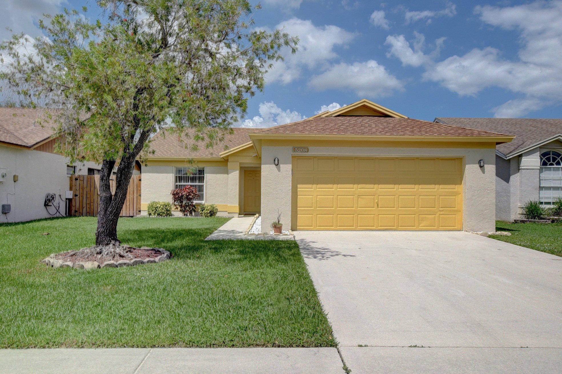 Lake Worth, FL 33463,5208 Arbor Glen CIR