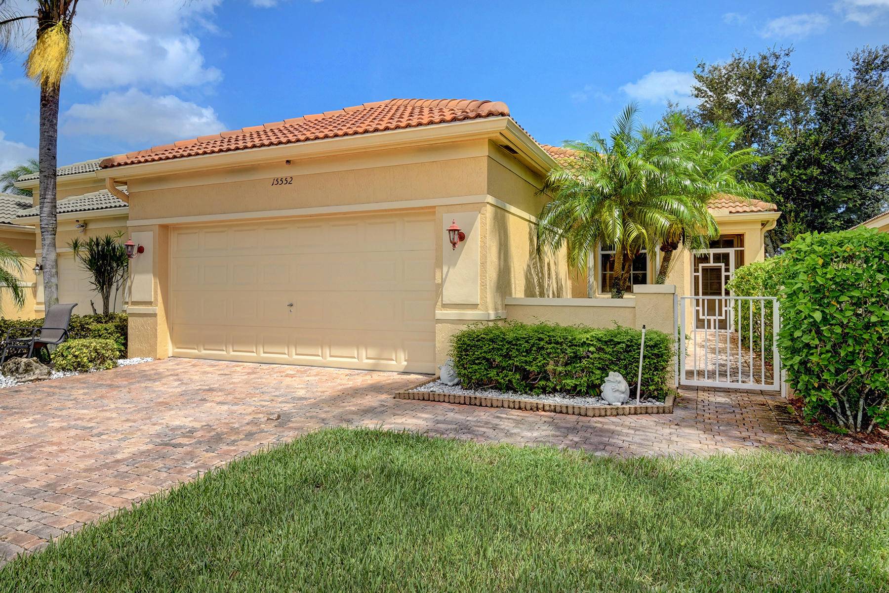 Delray Beach, FL 33446,15552 Canabria LN