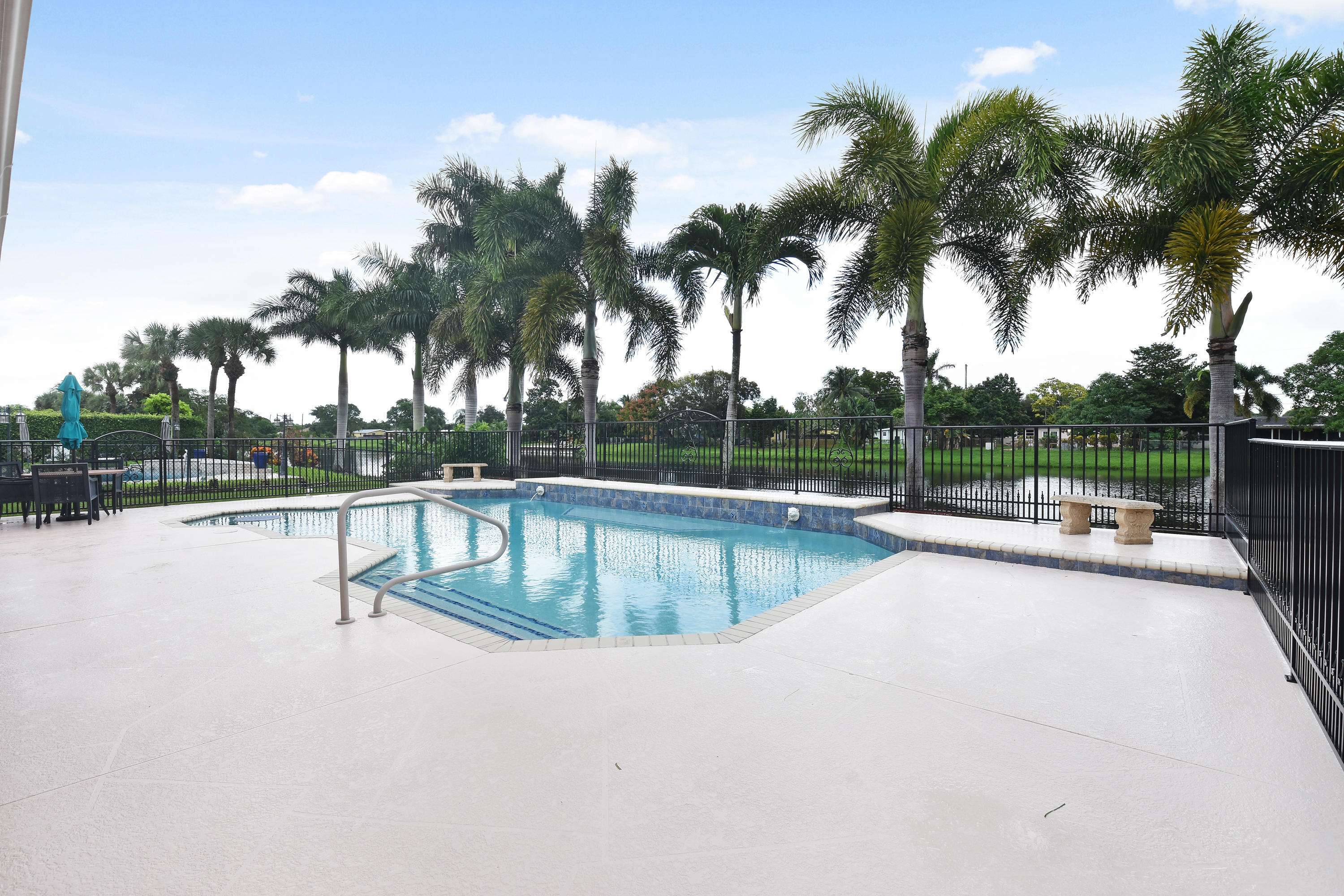 Royal Palm Beach, FL 33411,182 Cypress TRCE