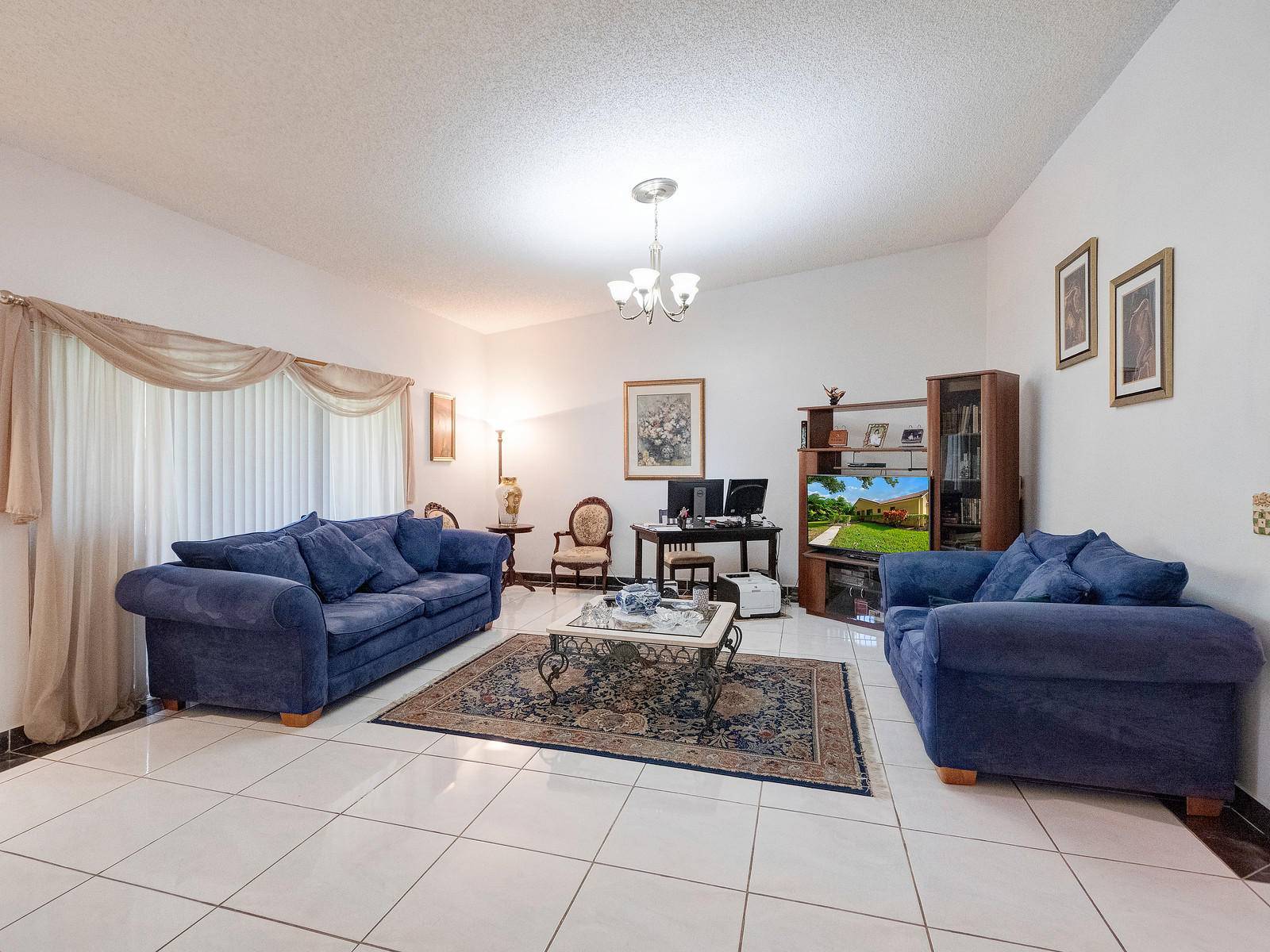 Boca Raton, FL 33433,6811 Bridlewood CT