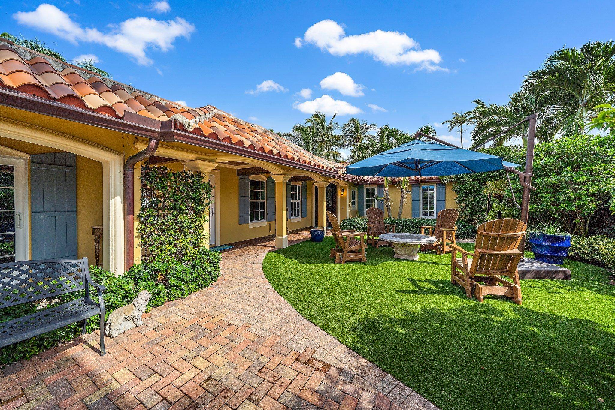 Jupiter, FL 33477,105 Goldfish LN