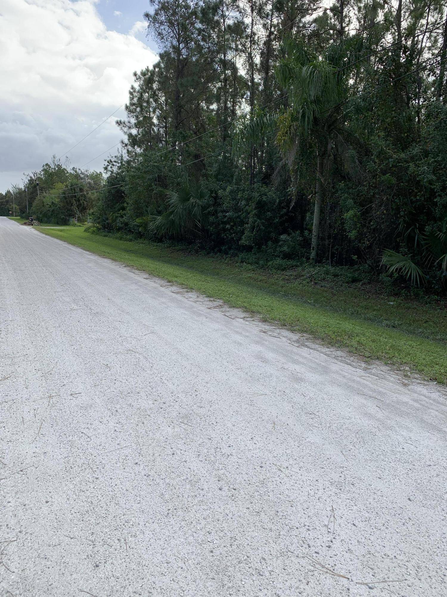 Loxahatchee, FL 33470,0 63rd Road North