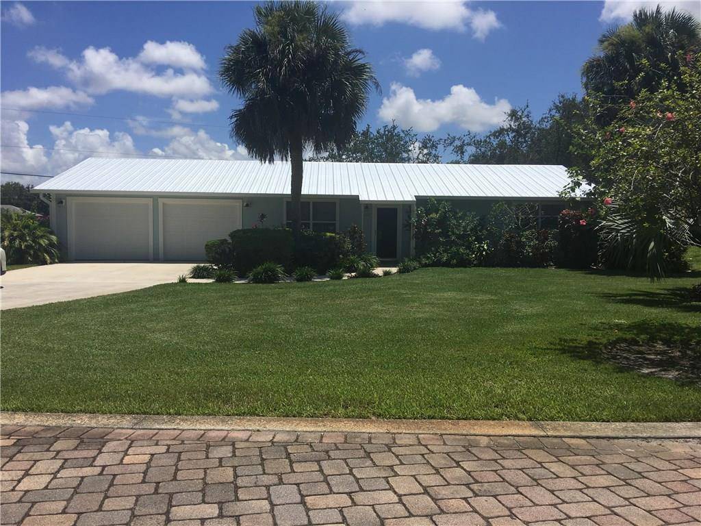 Stuart, FL 34997,402 SW Timber TRL