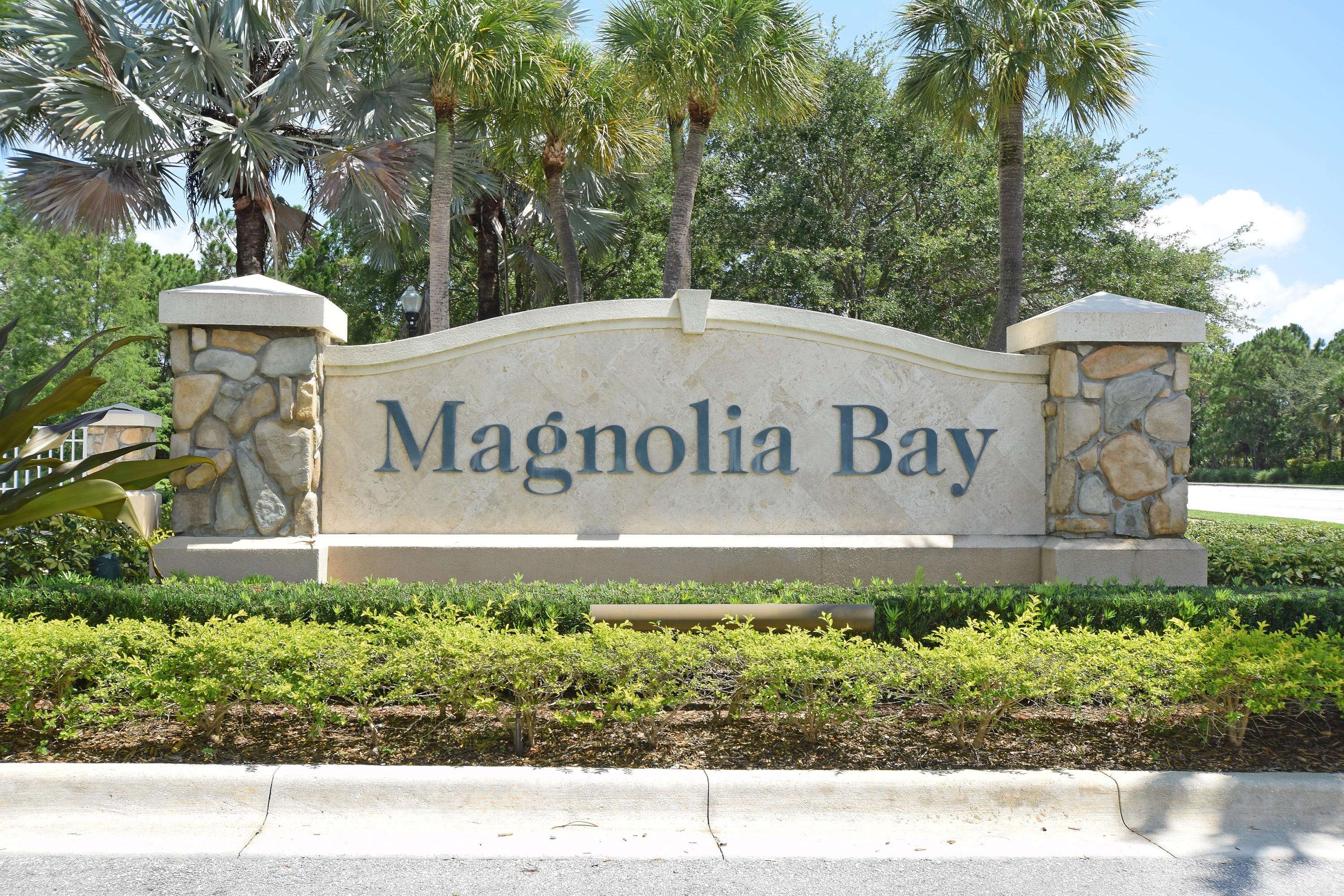 Palm Beach Gardens, FL 33418,5175 Magnolia Bay CIR