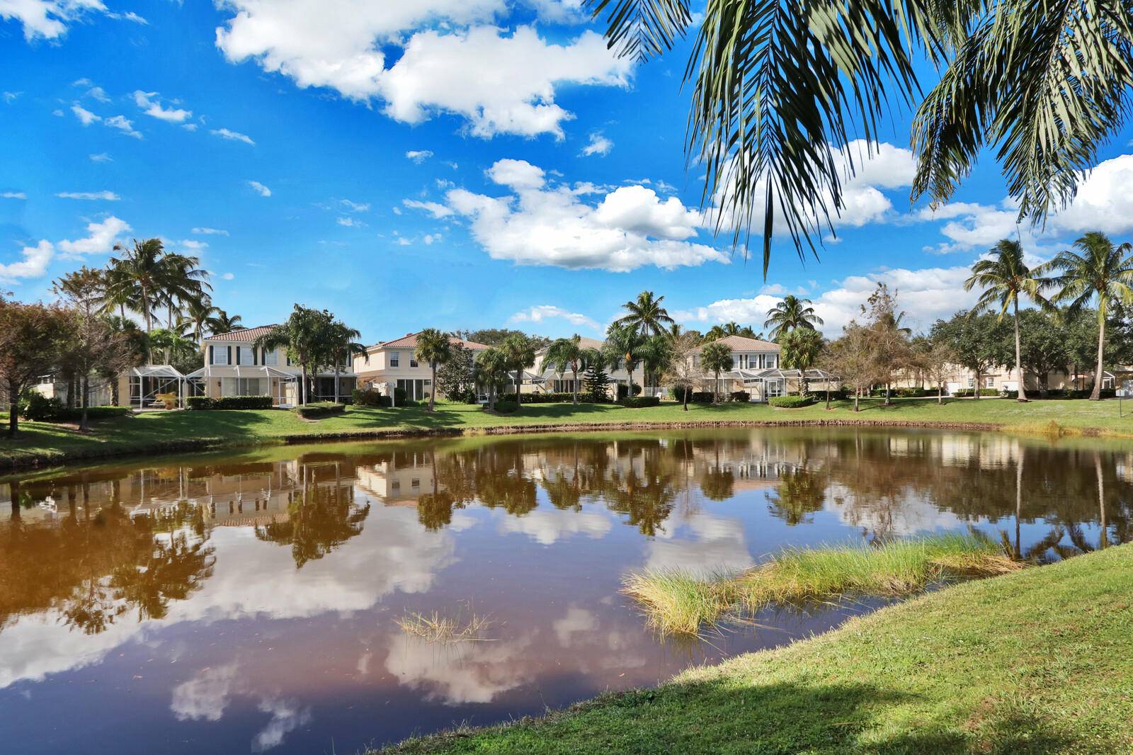 Palm Beach Gardens, FL 33410,237 Fortuna DR