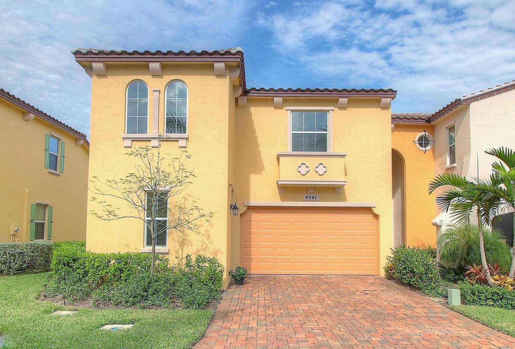 Palm Beach Gardens, FL 33418,4541 Mediterranean CIR