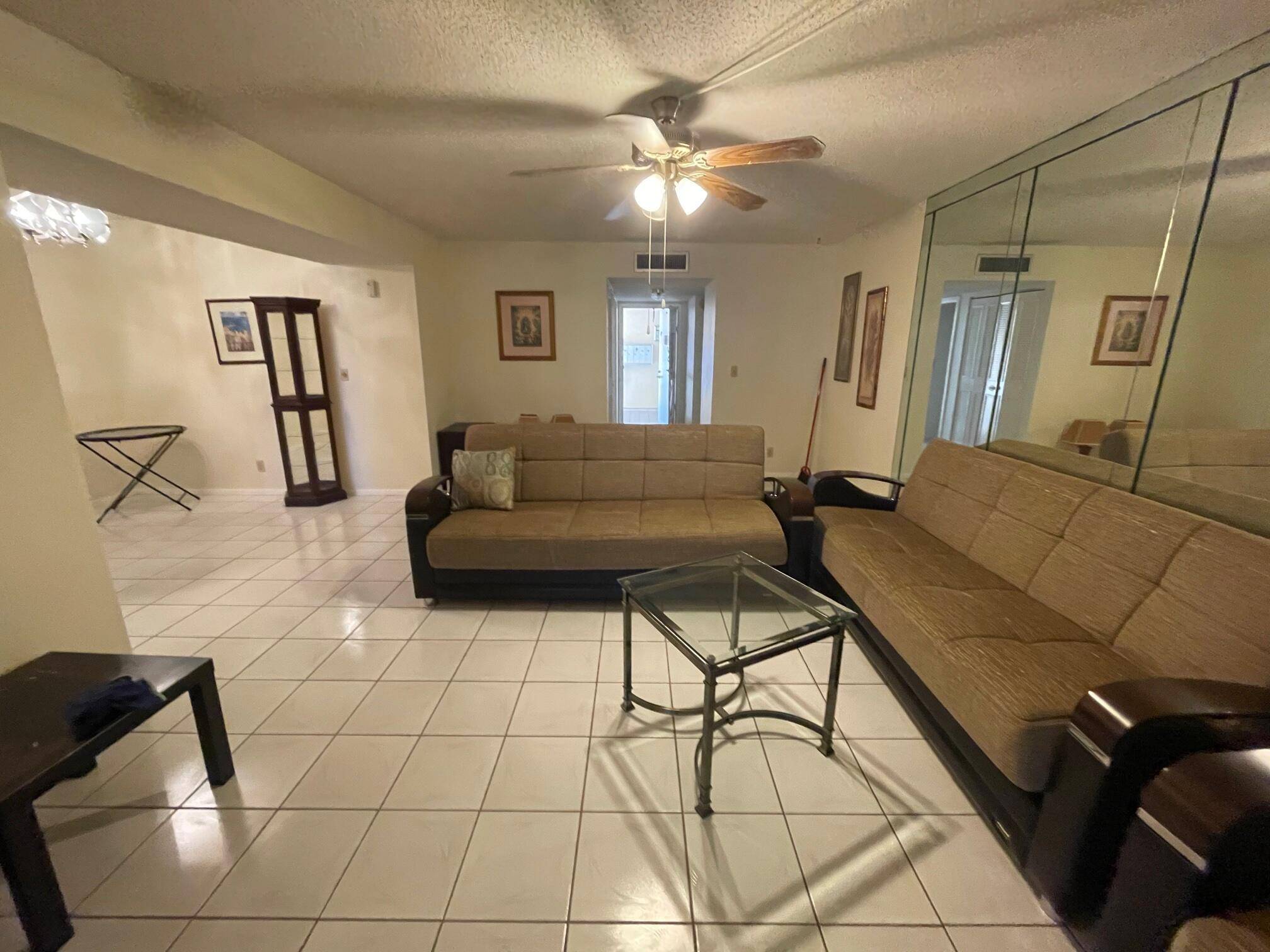 Lake Worth, FL 33467,3524 Via Poinciana 103 103