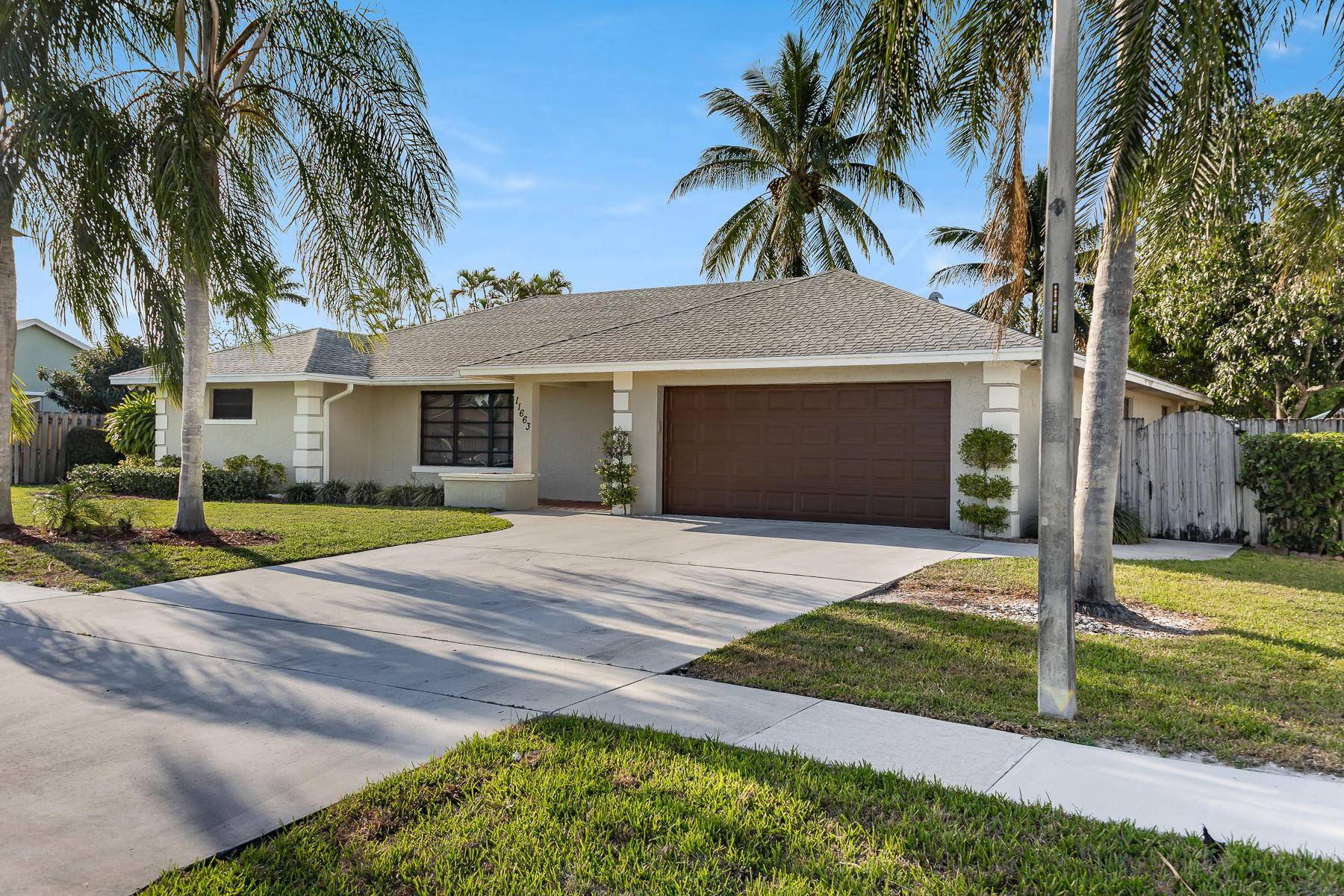 Wellington, FL 33414,11663 Anhinga DR