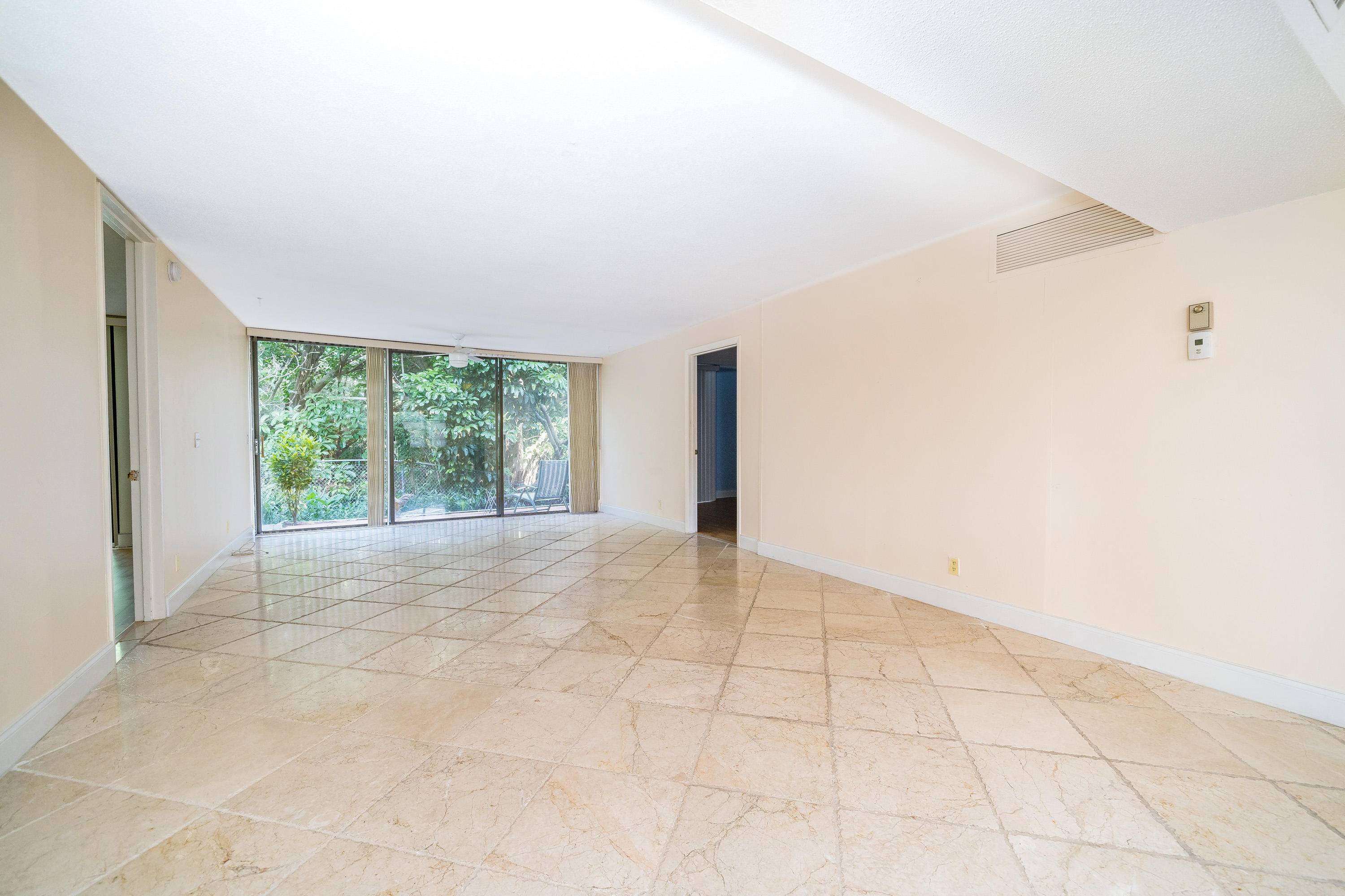 Boca Raton, FL 33432,501 SW 11th PL 101