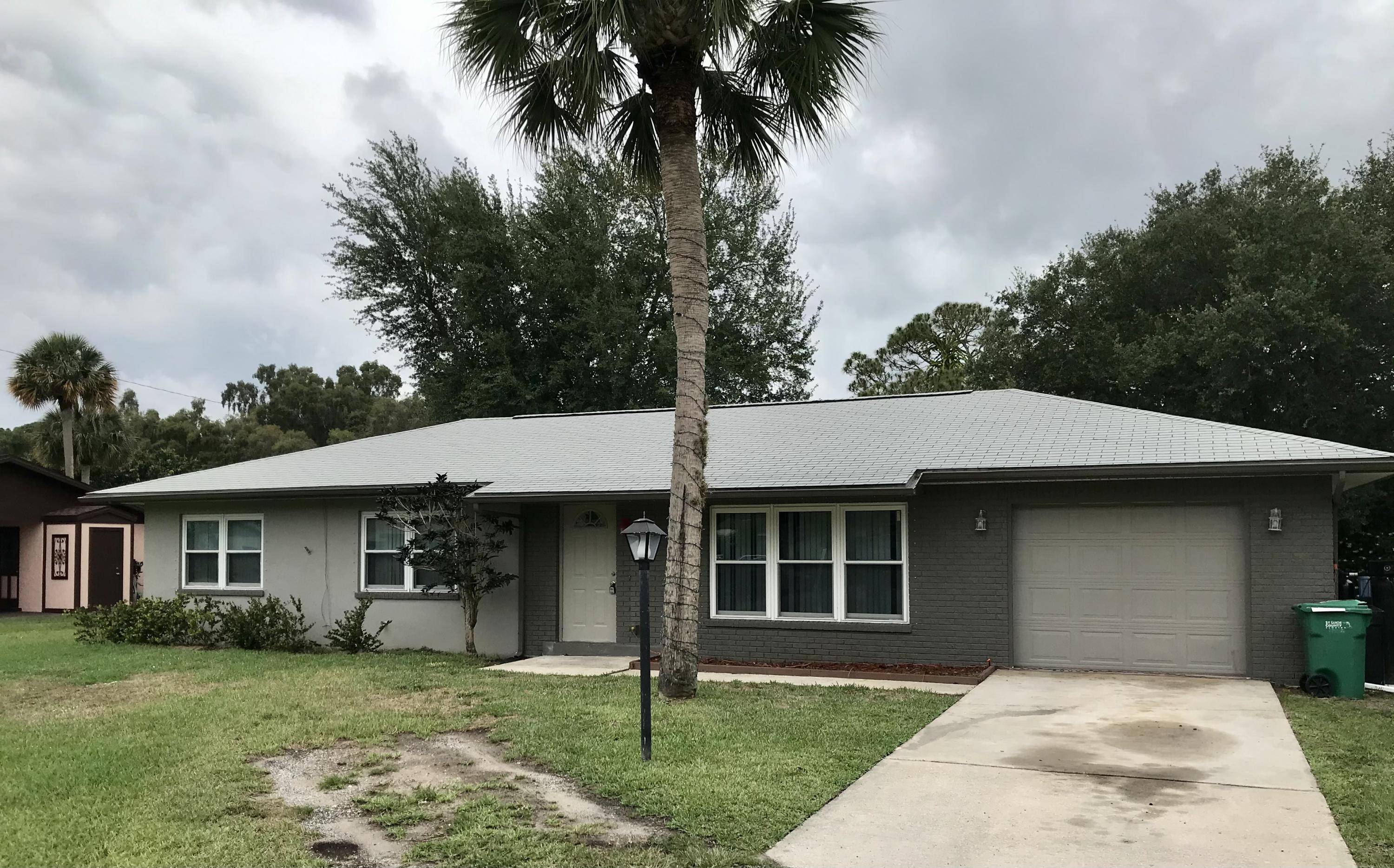 Fort Pierce, FL 34981,2809 S 28th ST