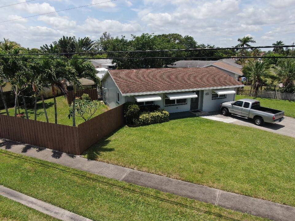 Greenacres, FL 33463,5520 S 35th CT