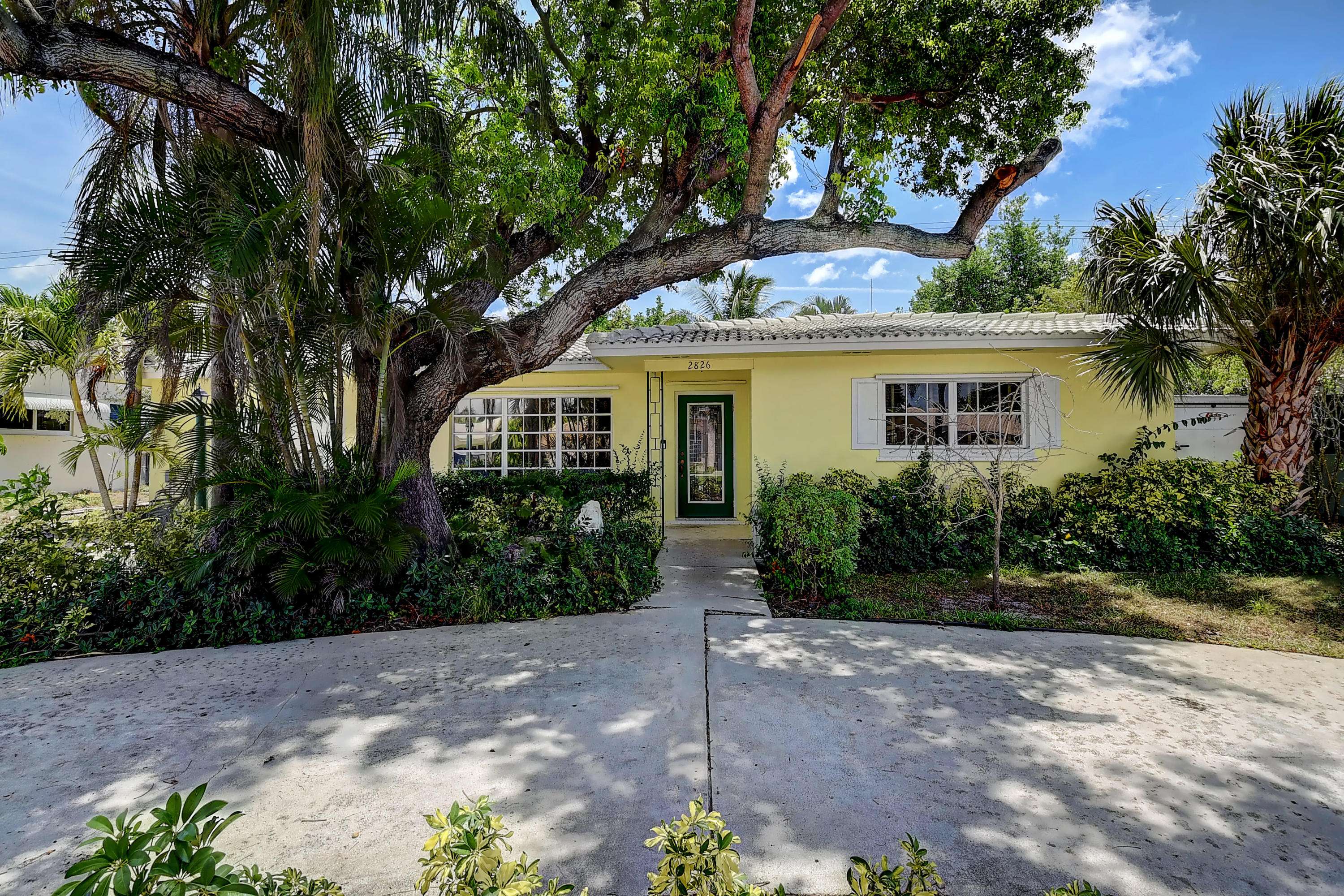 Boynton Beach, FL 33435,2826 SW 4th ST