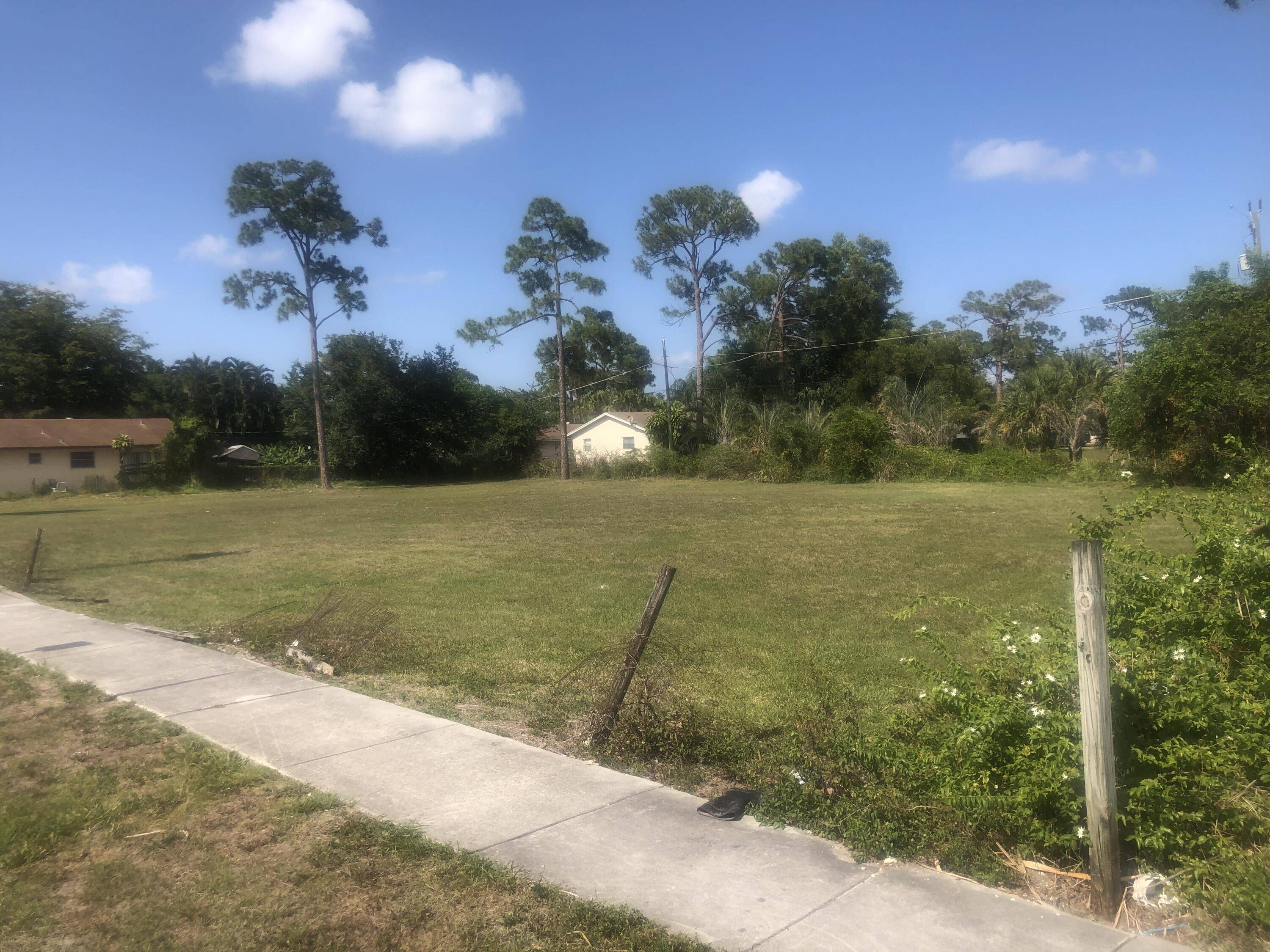 Greenacres, FL 33463,3130 Perry AVE