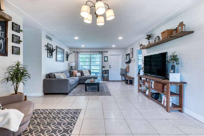 North Palm Beach, FL 33408,741 Eagle WAY