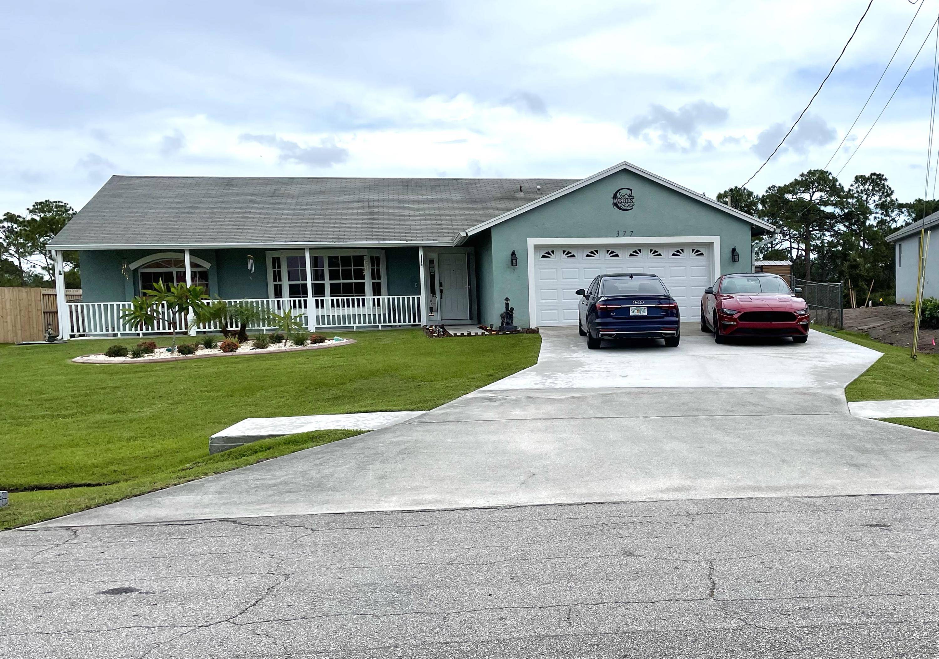 Port Saint Lucie, FL 34953,377 SW Aero CIR