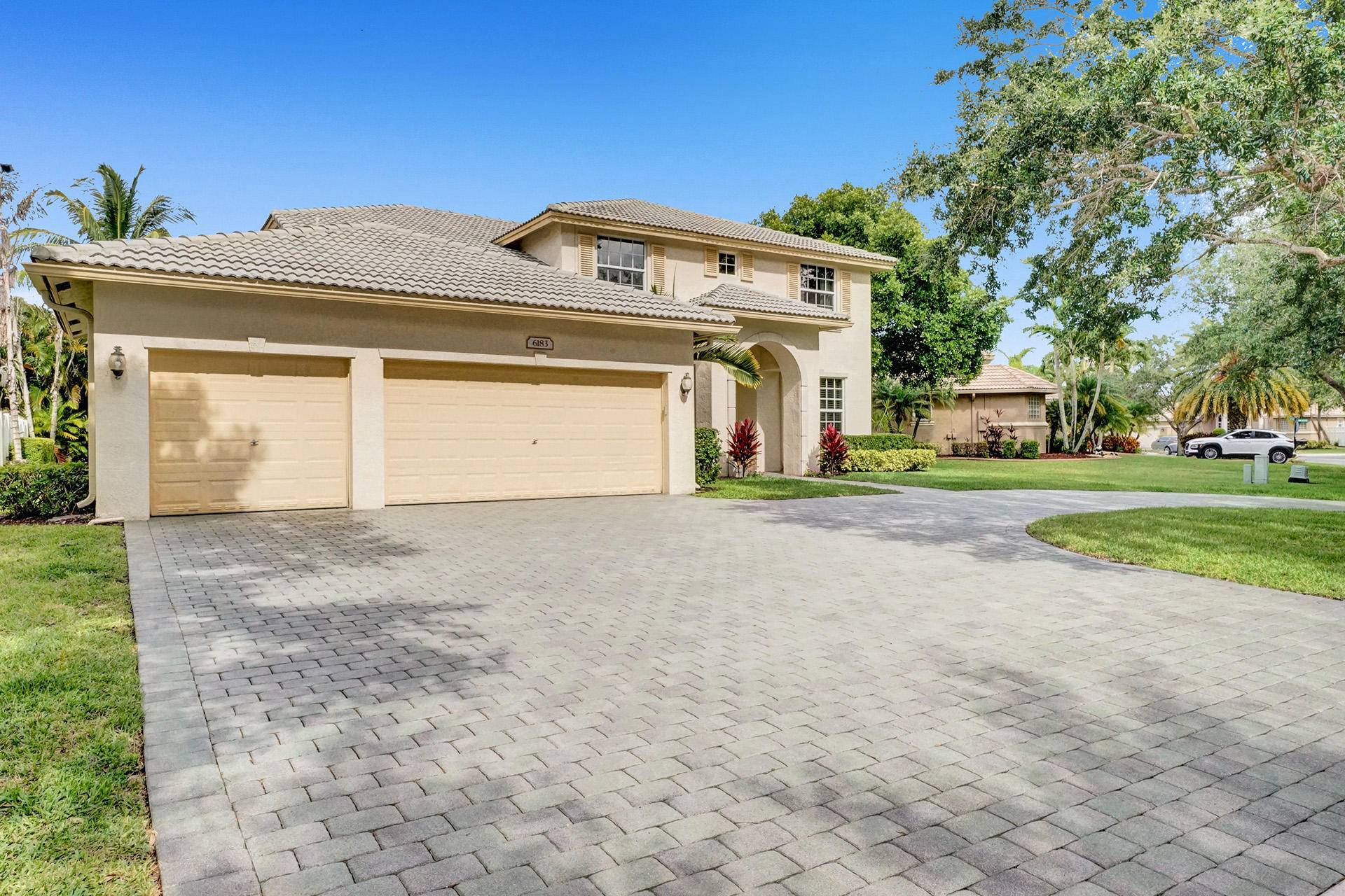 Coral Springs, FL 33067,6183 NW 56th DR