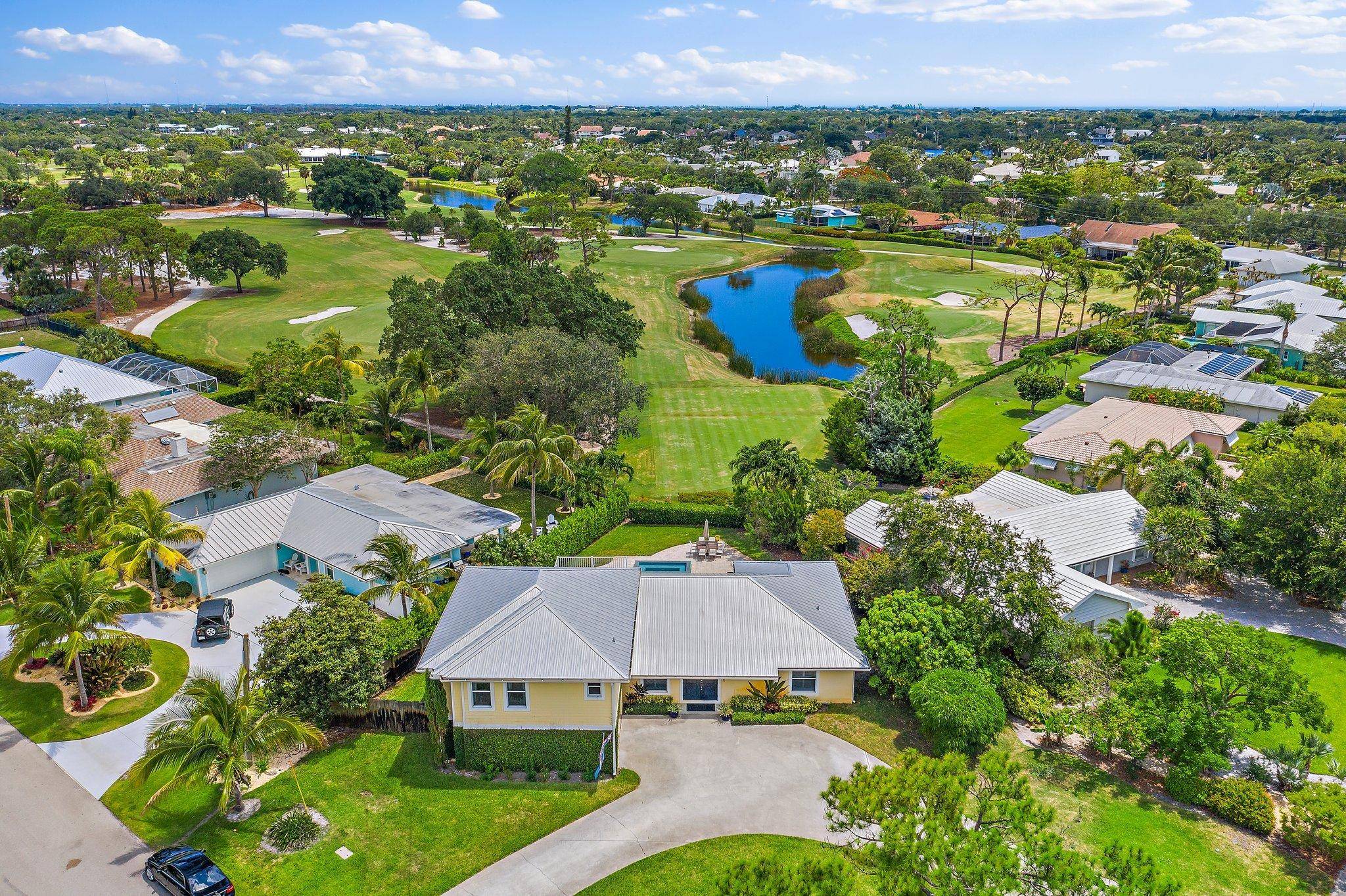 Tequesta, FL 33469,106 E Fairview