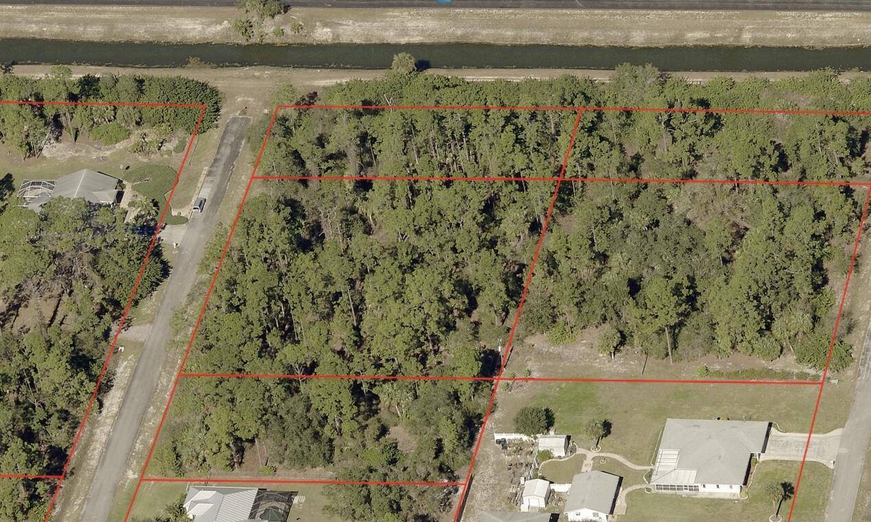 Lehigh Acres, FL 33972,1520 Desoto AVE