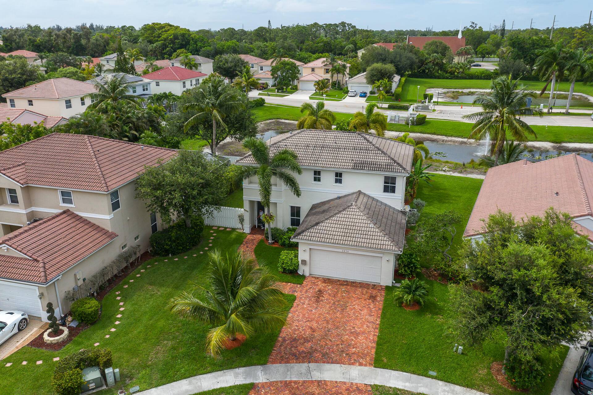 Greenacres, FL 33413,6414 Suntree CT