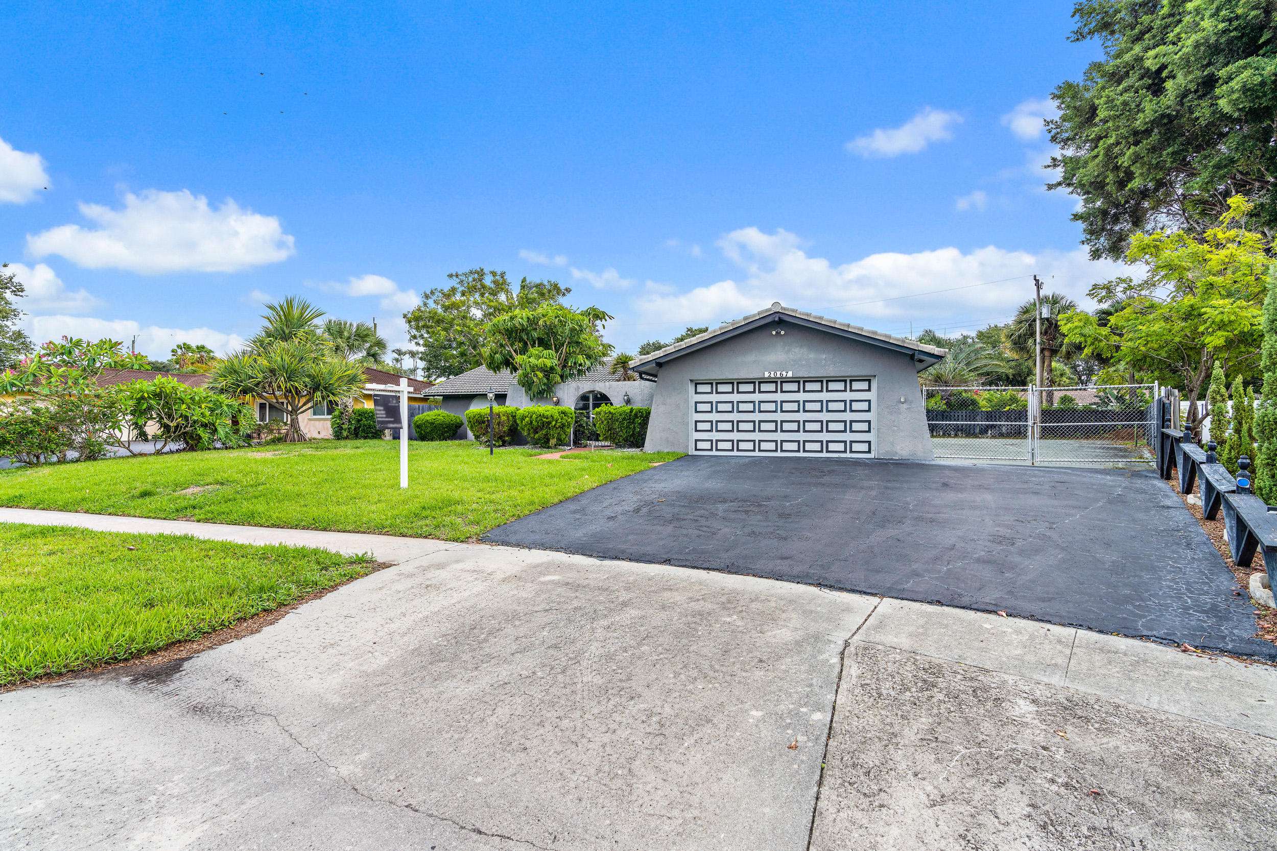 North Palm Beach, FL 33408,2067 Ardley CT