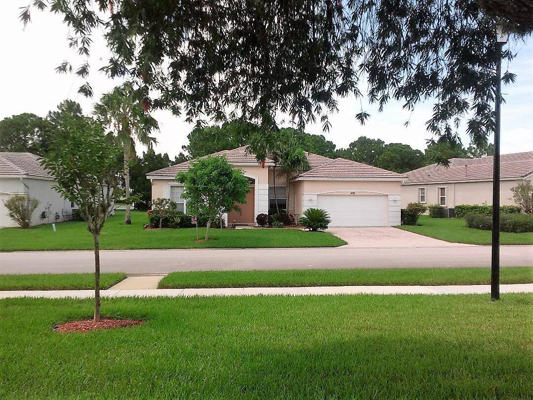 Port Saint Lucie, FL 34986,408 SW Blue Spring CT