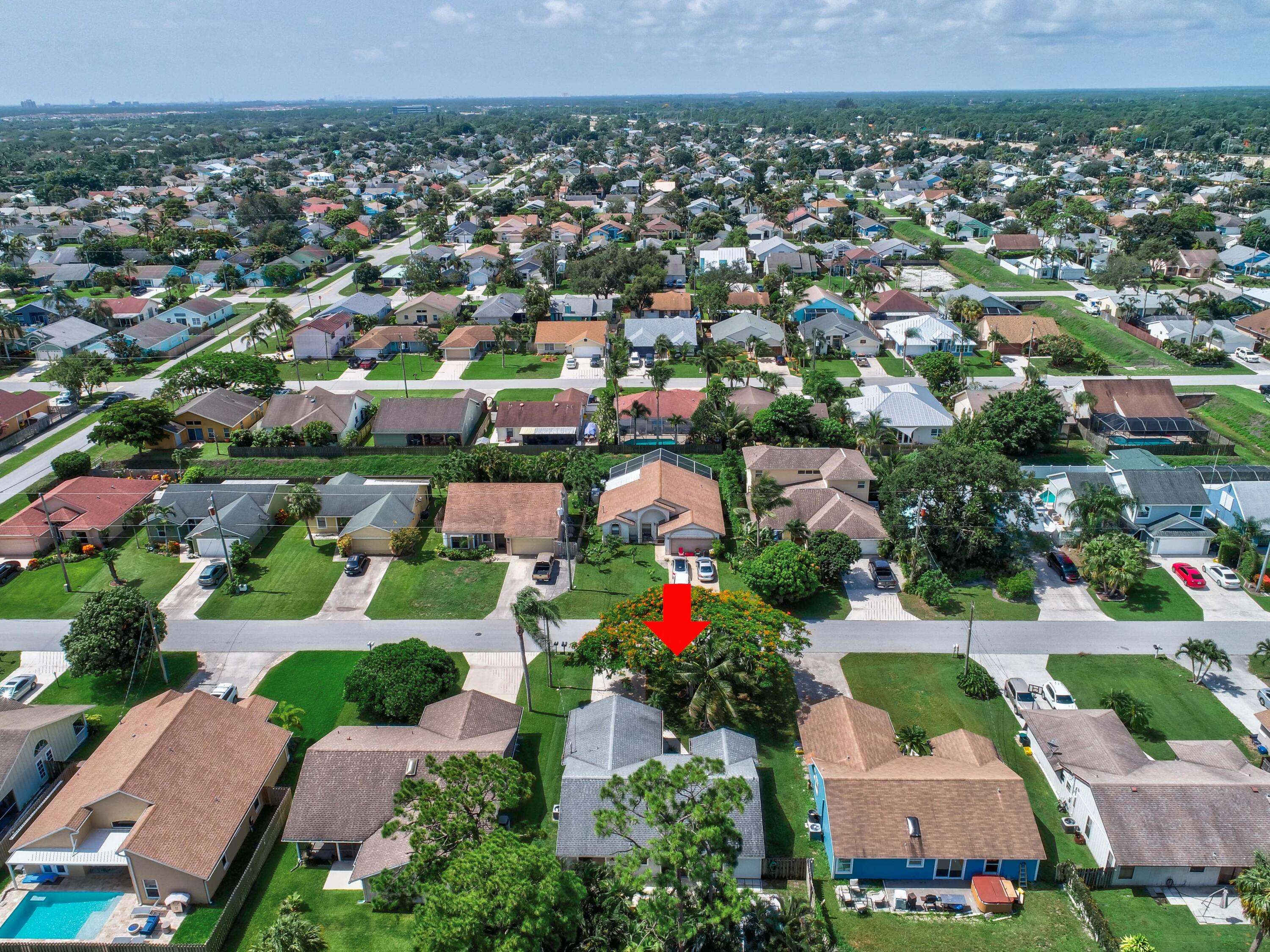 Jupiter, FL 33458,6243 Barbara ST