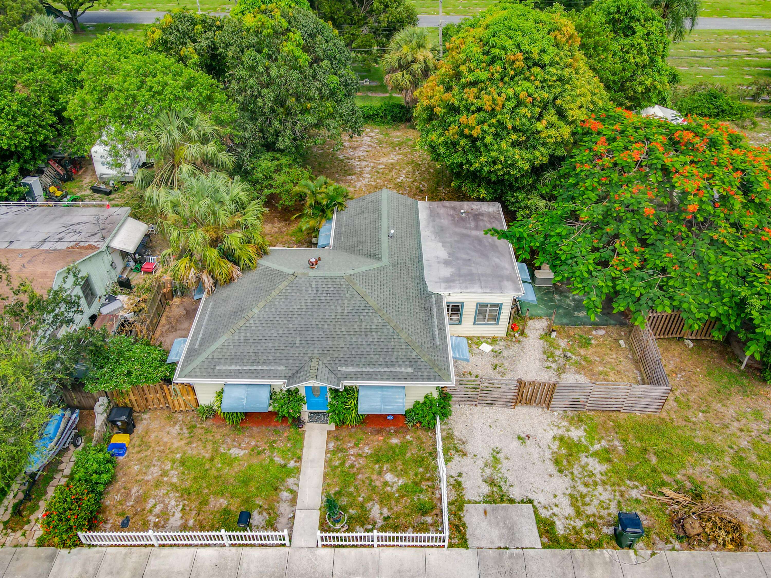 Lake Worth Beach, FL 33460,720 S Pine ST