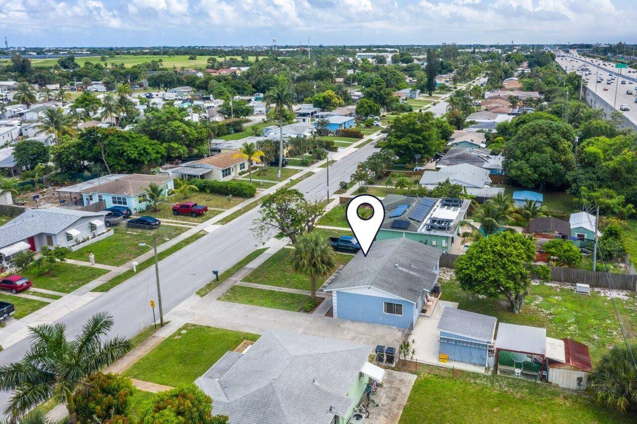 Lake Worth Beach, FL 33460,1211 Tropical DR