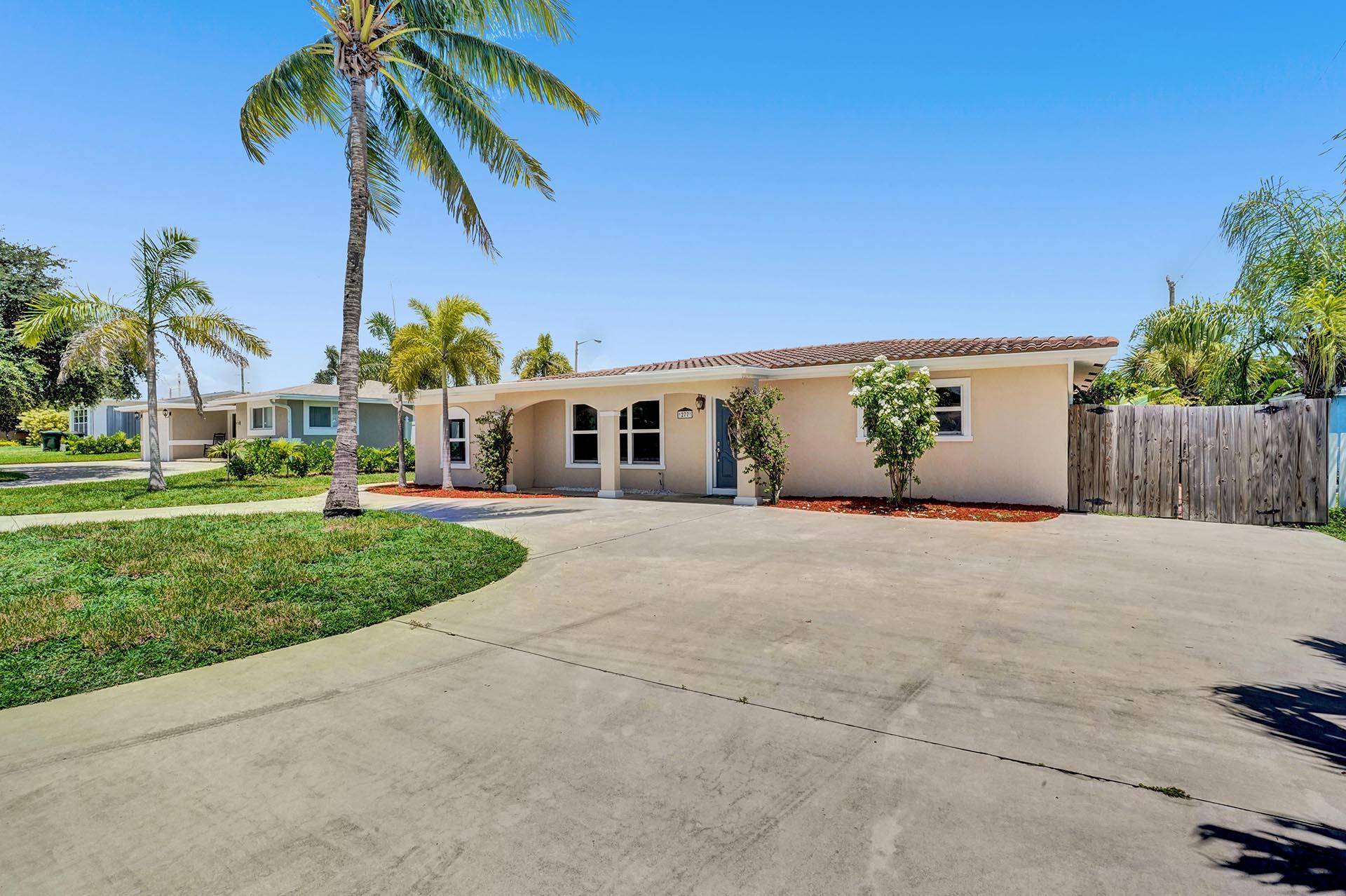 Boca Raton, FL 33432,277 NW 12th ST