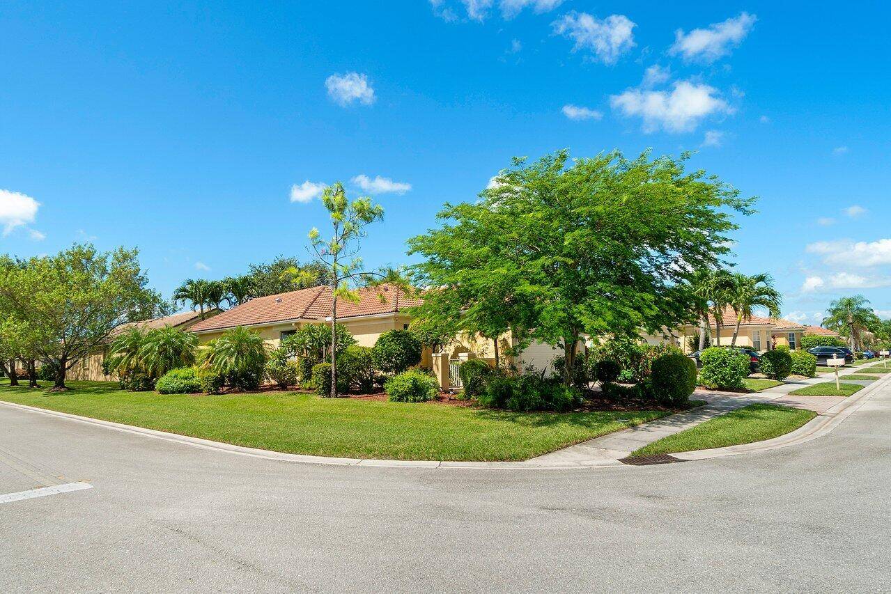 Delray Beach, FL 33446,15539 Fiorenza CIR