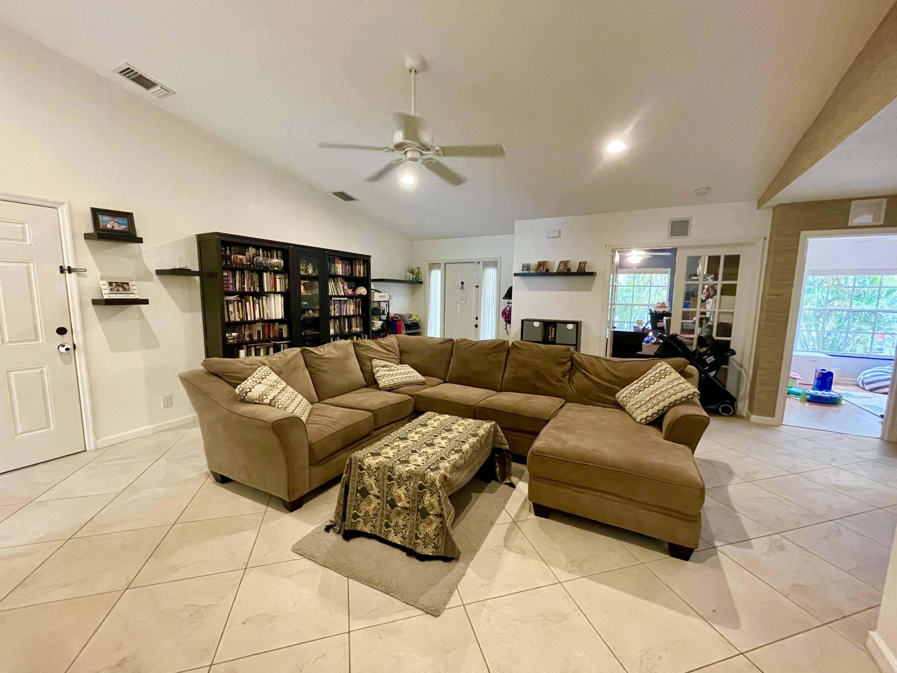 Jupiter, FL 33458,6285 Pompano ST