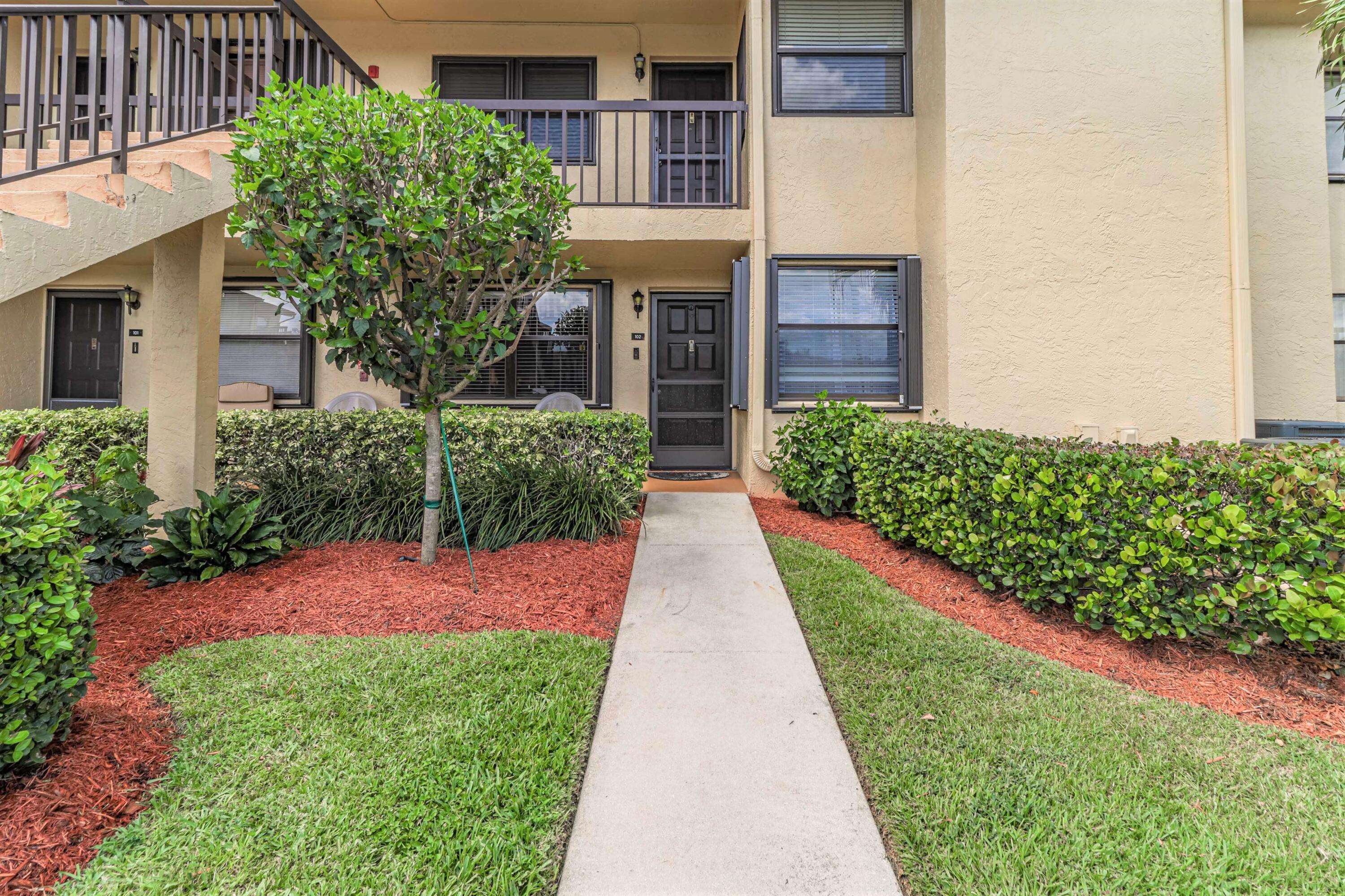 Lake Worth, FL 33467,4693 E Lucerne Lakes BLVD 102