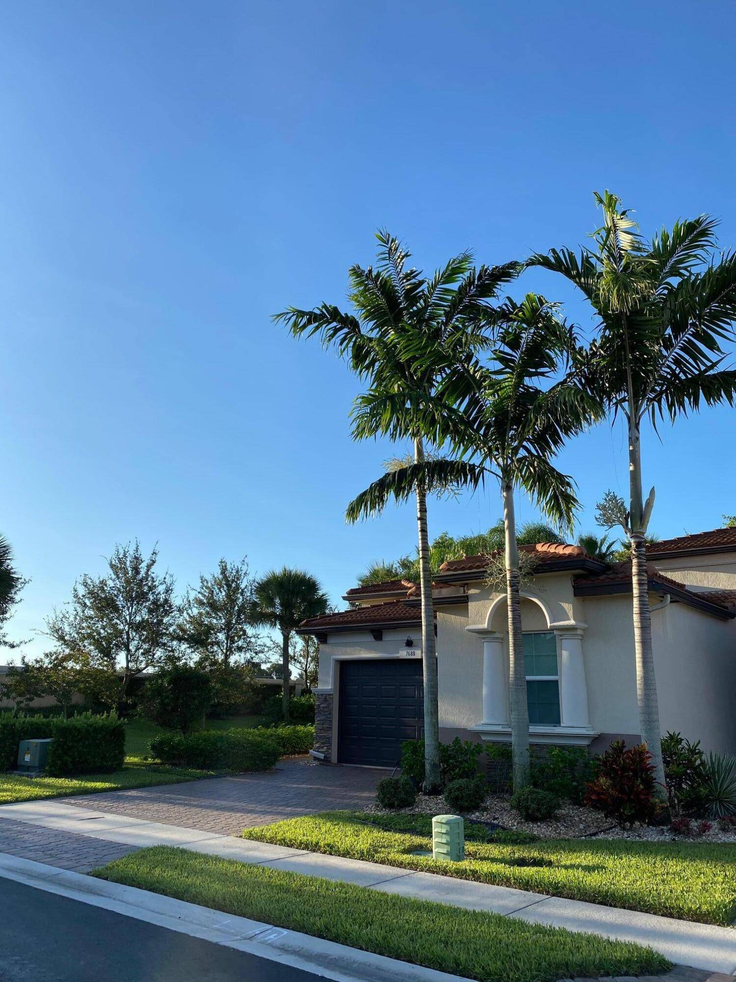 Delray Beach, FL 33446,7688 Isotta LN