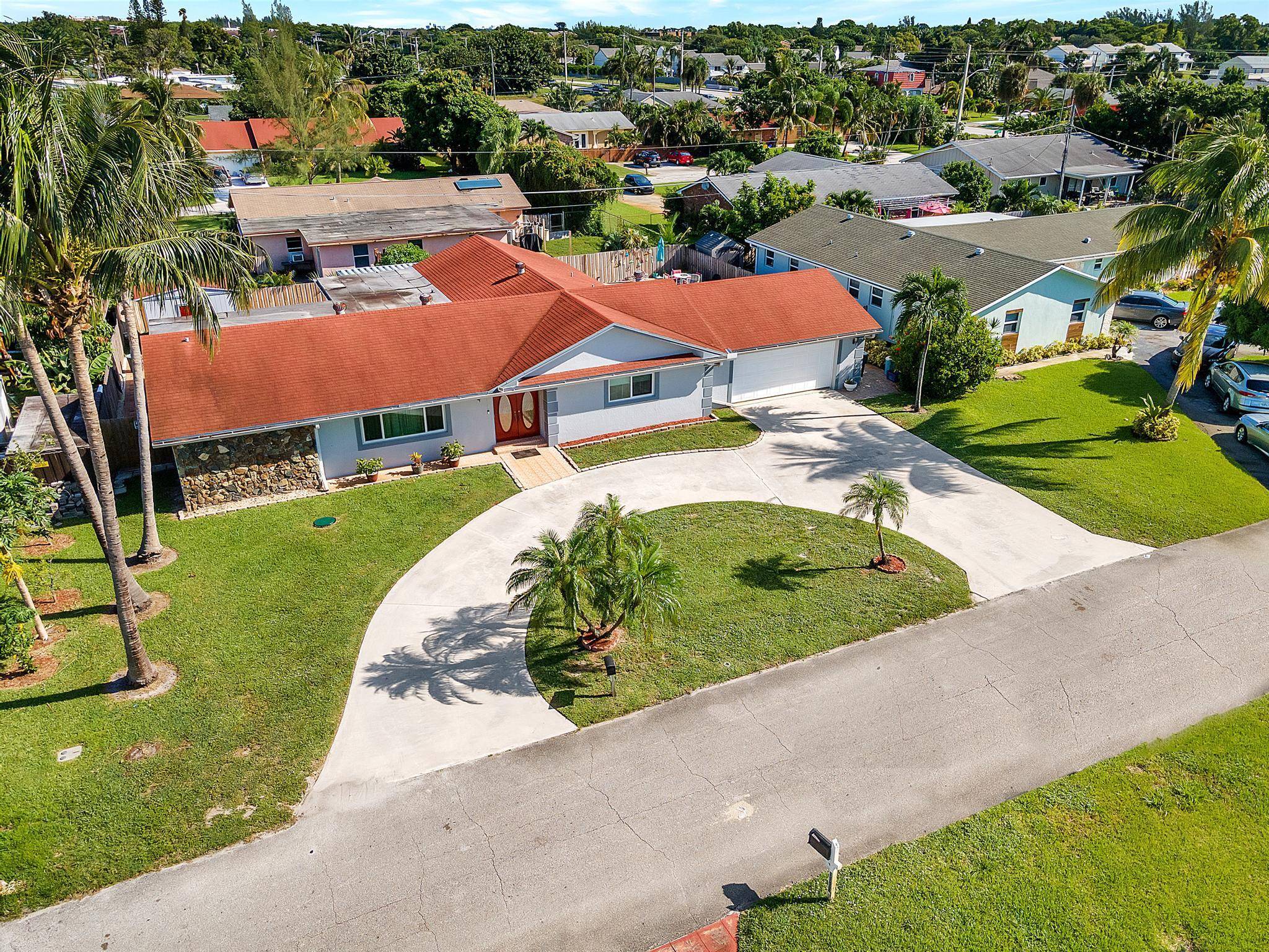 Lake Worth, FL 33462,3059 Emerald LN