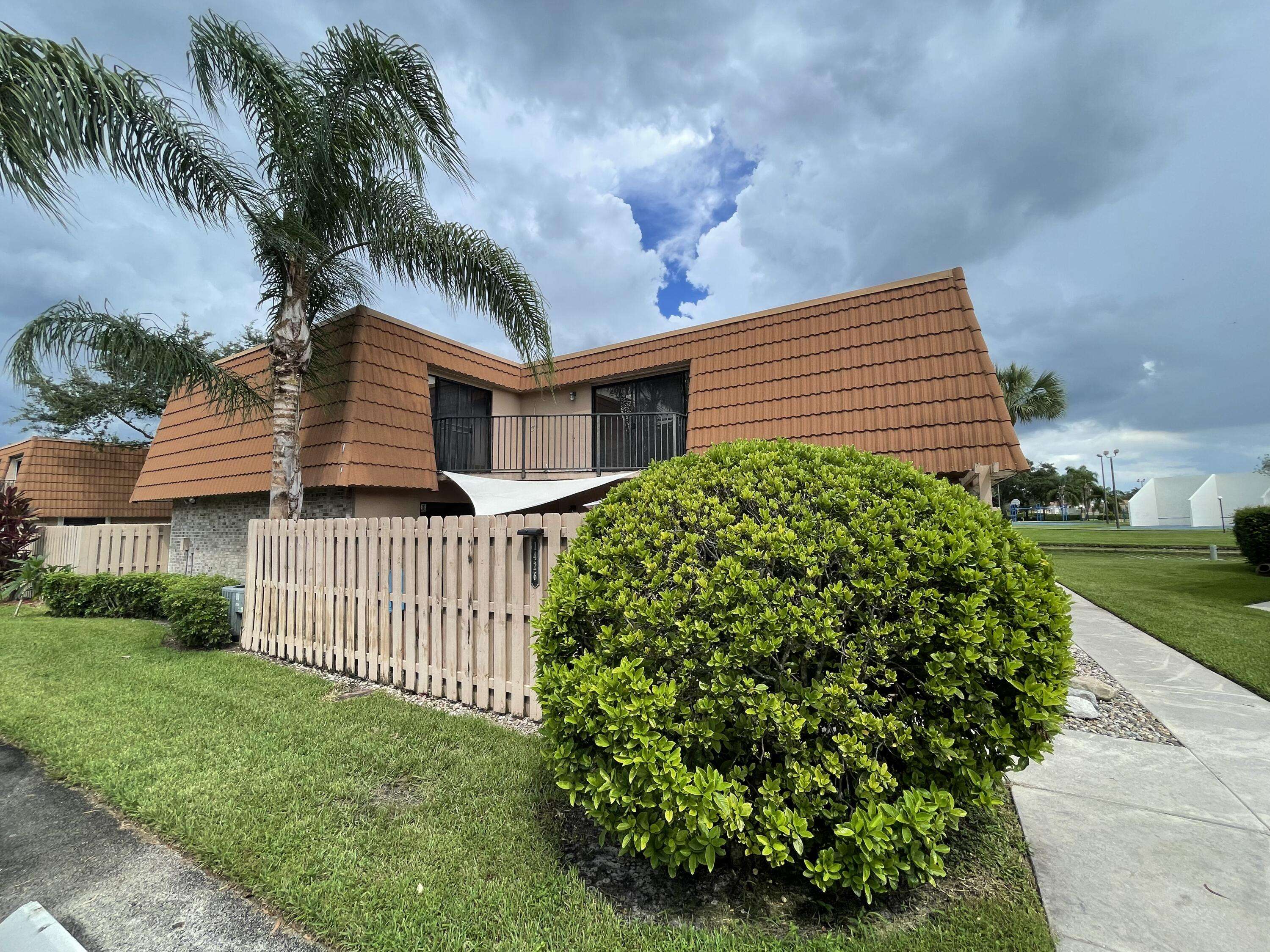 Davie, FL 33324,1426 SW 110th WAY 1426