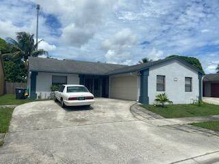 Lake Worth, FL 33463,5970 Triphammer RD