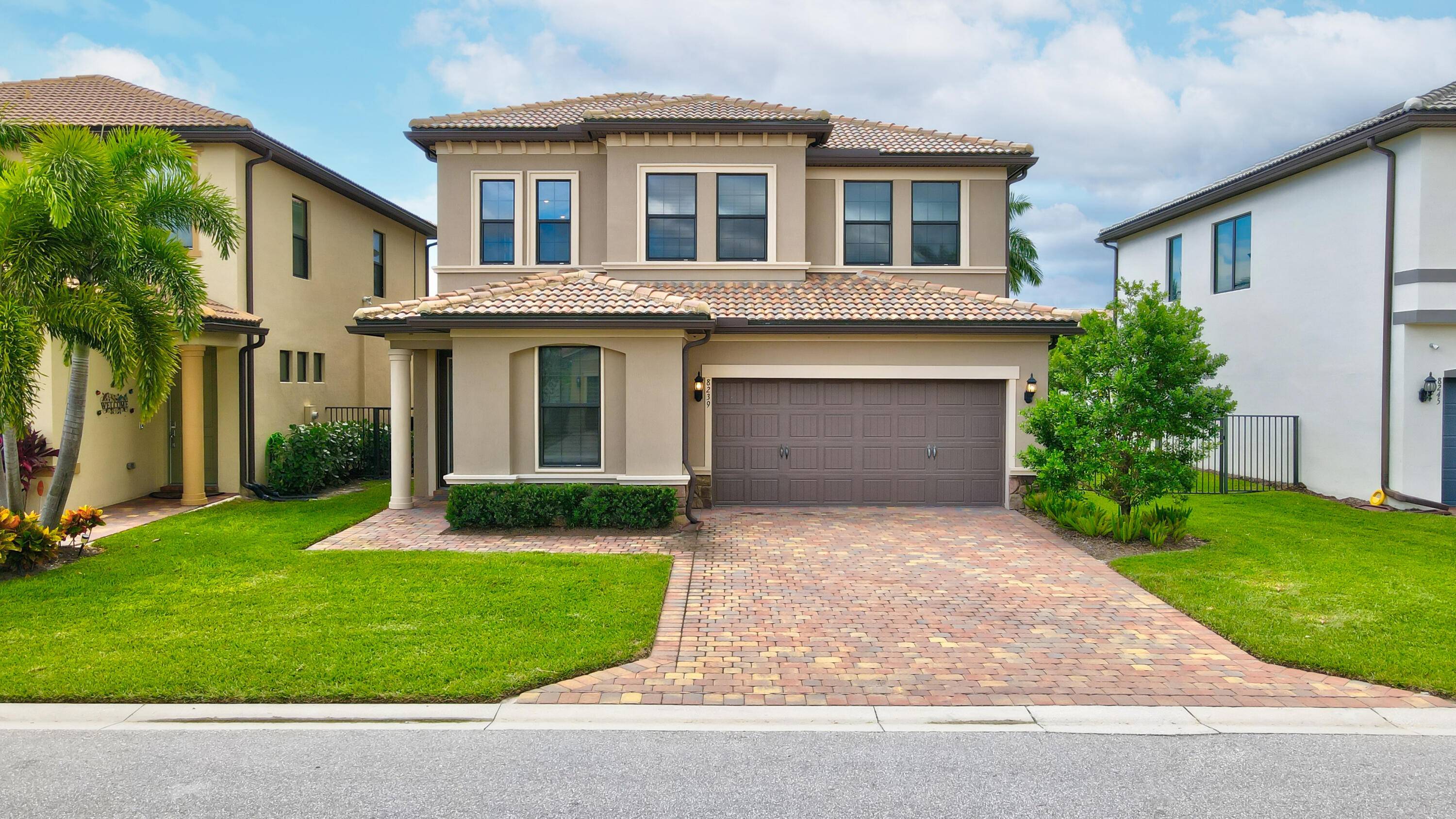 Lake Worth, FL 33467,8239 Hanoverian DR