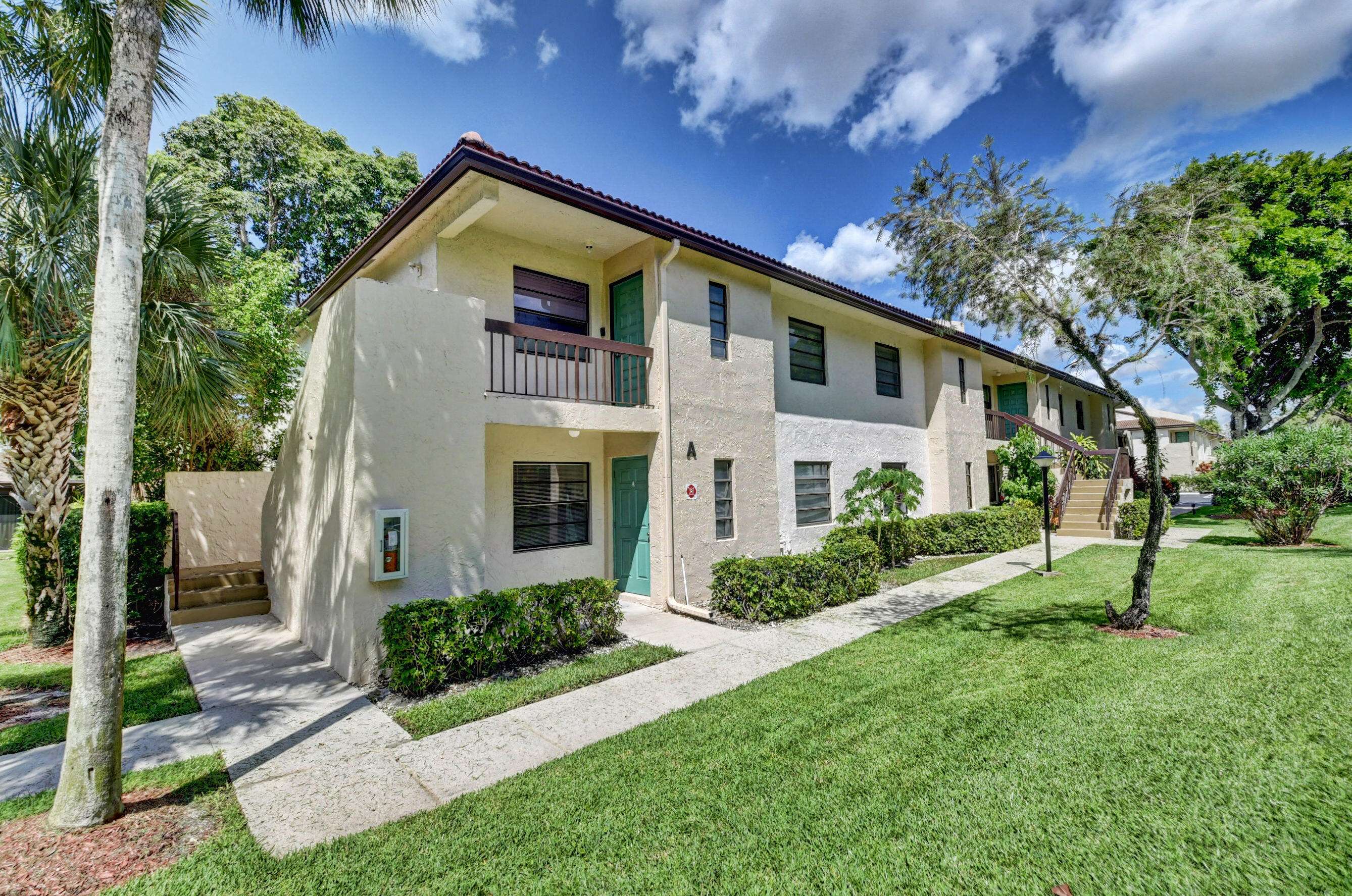 Boca Raton, FL 33433,21699 Cypress RD 17a