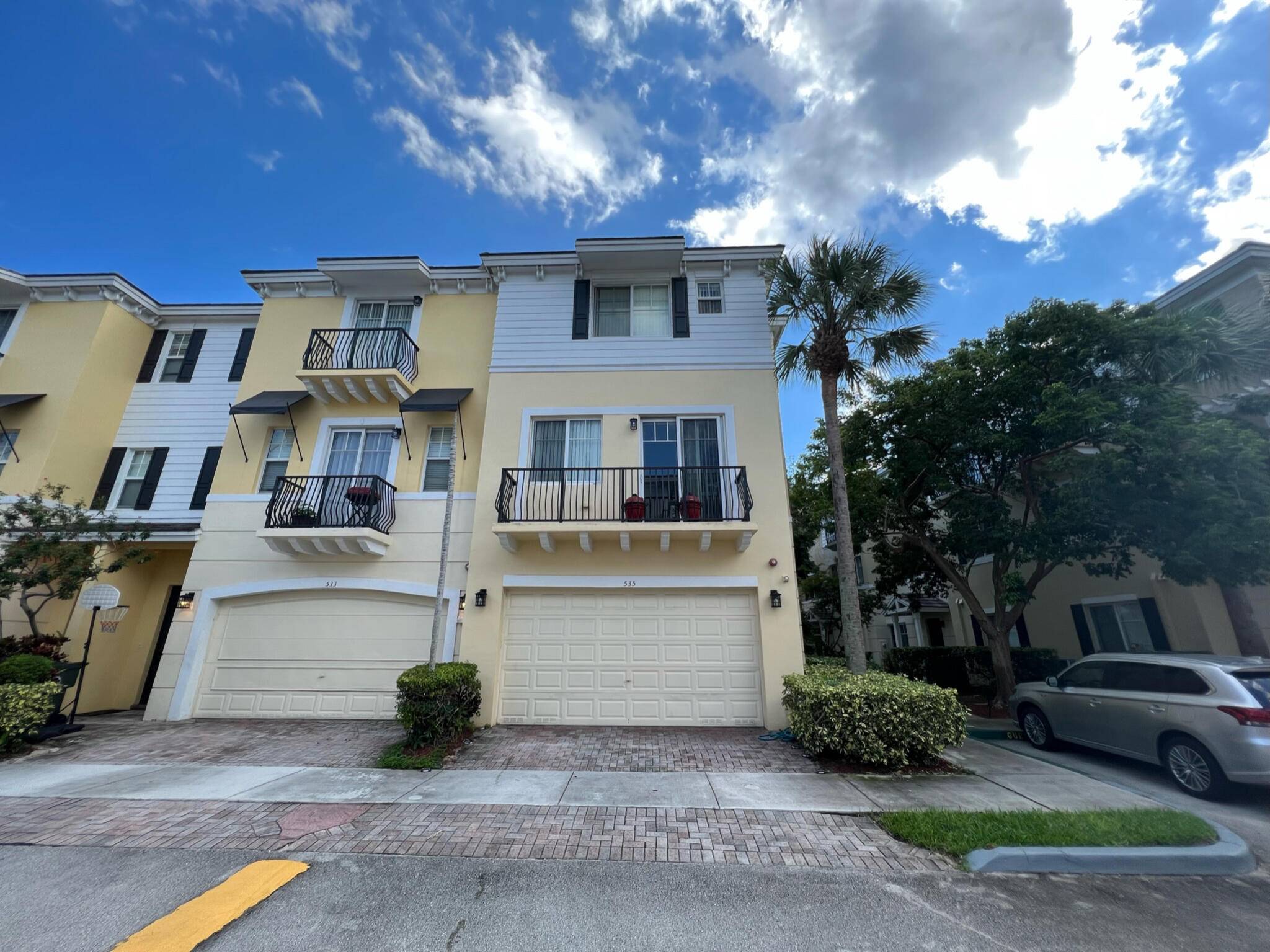 Boca Raton, FL 33431,535 NW 39th CIR