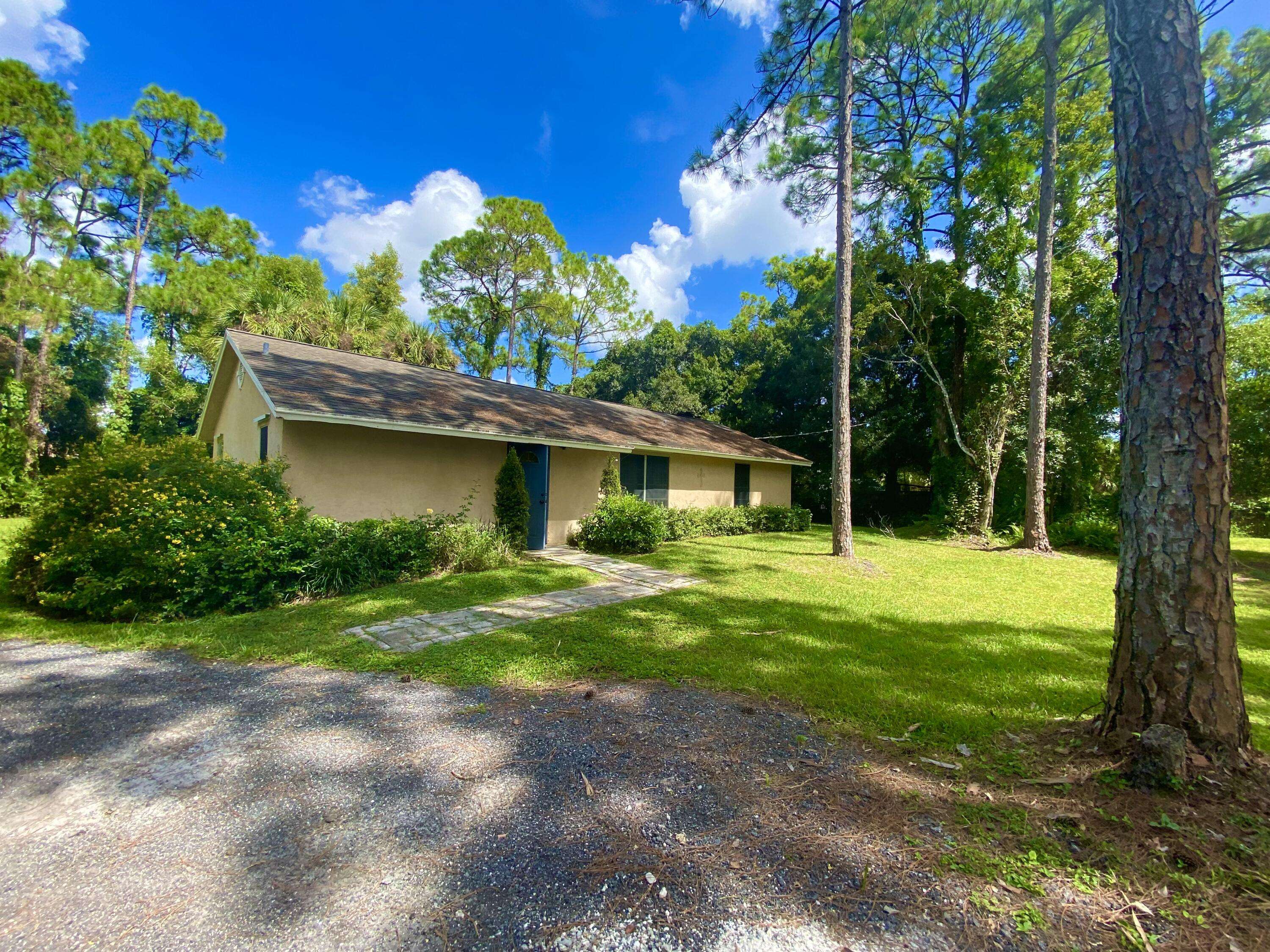 Loxahatchee, FL 33470,16113 E Alan Black BLVD