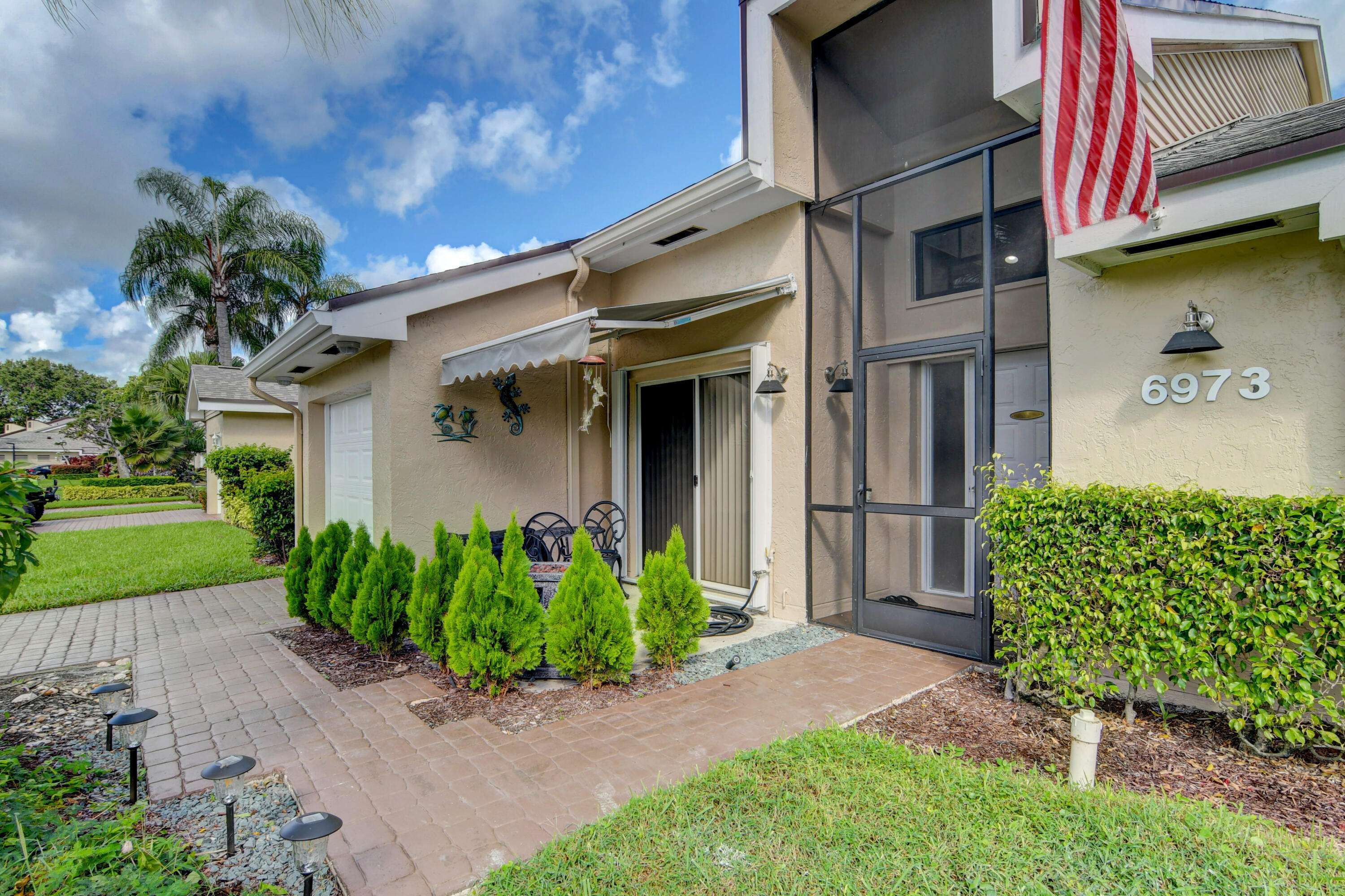 Lake Worth, FL 33467,6973 Fountains CIR