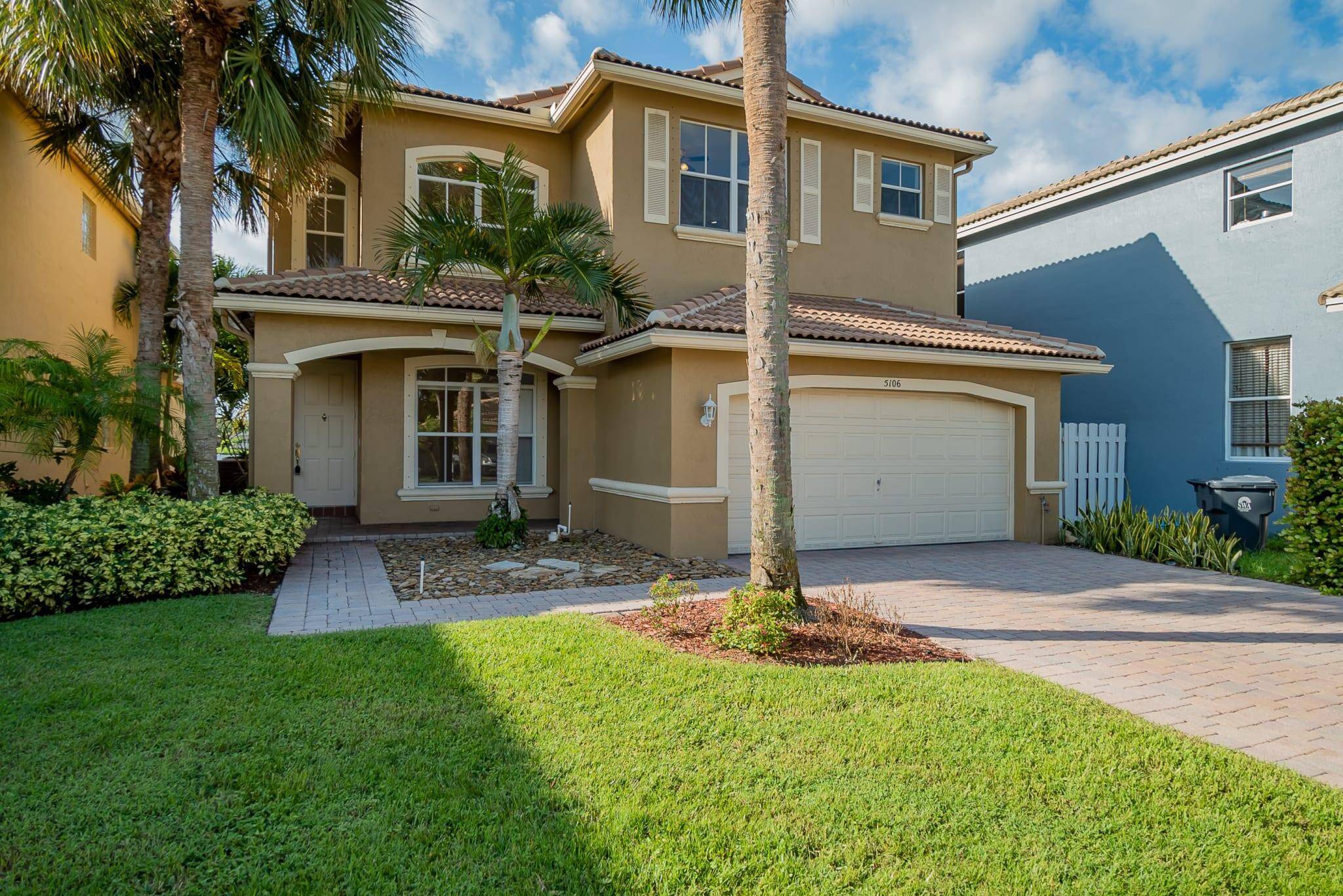 Lake Worth, FL 33463,5106 Massy DR