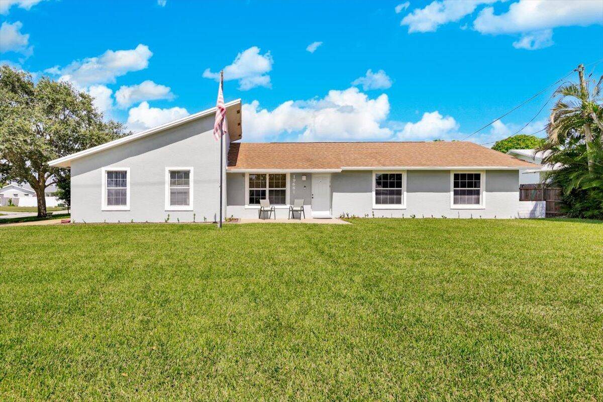 Tequesta, FL 33469,19681 SE County Line RD