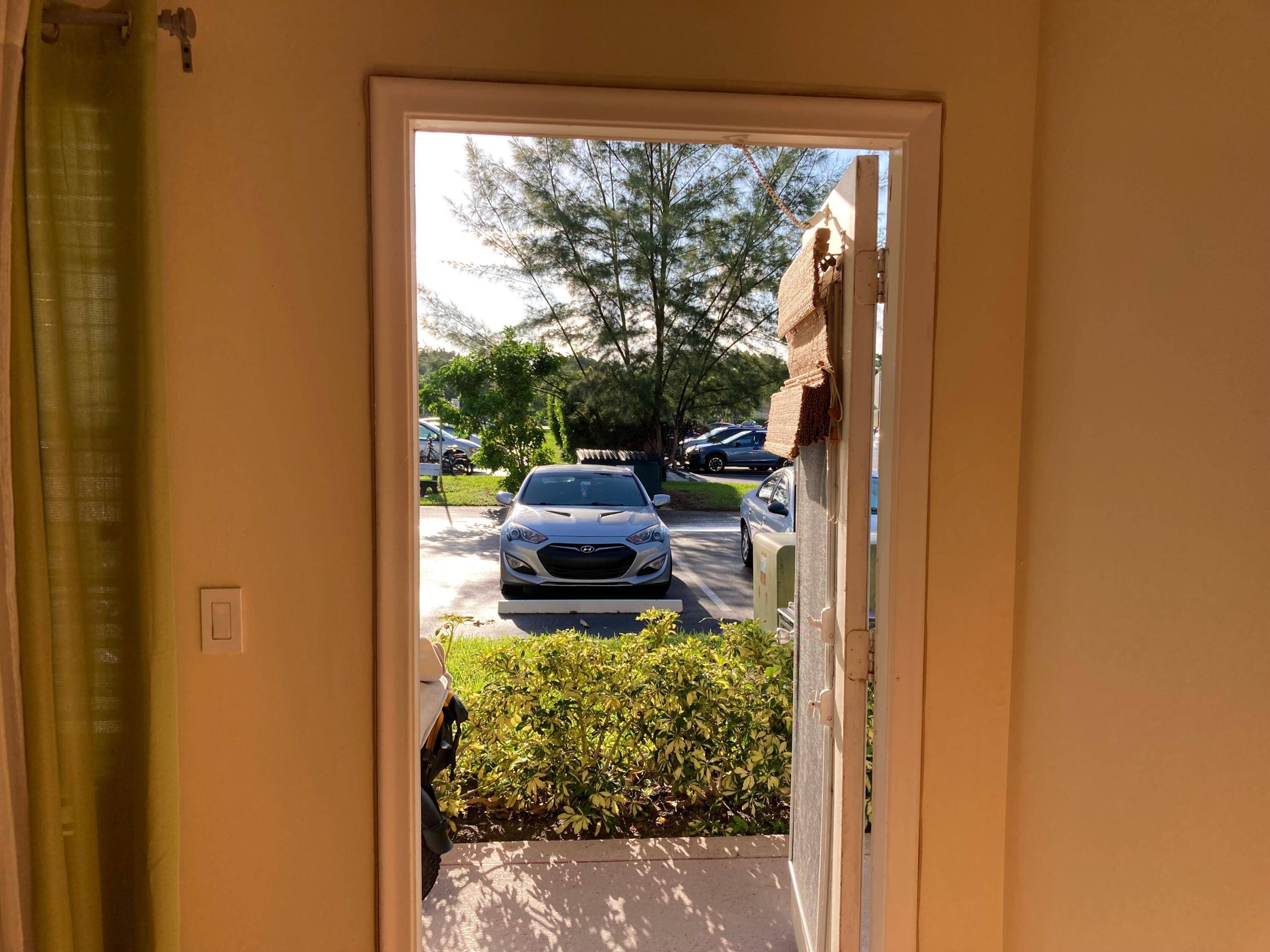 Deerfield Beach, FL 33442,61 Ashby B